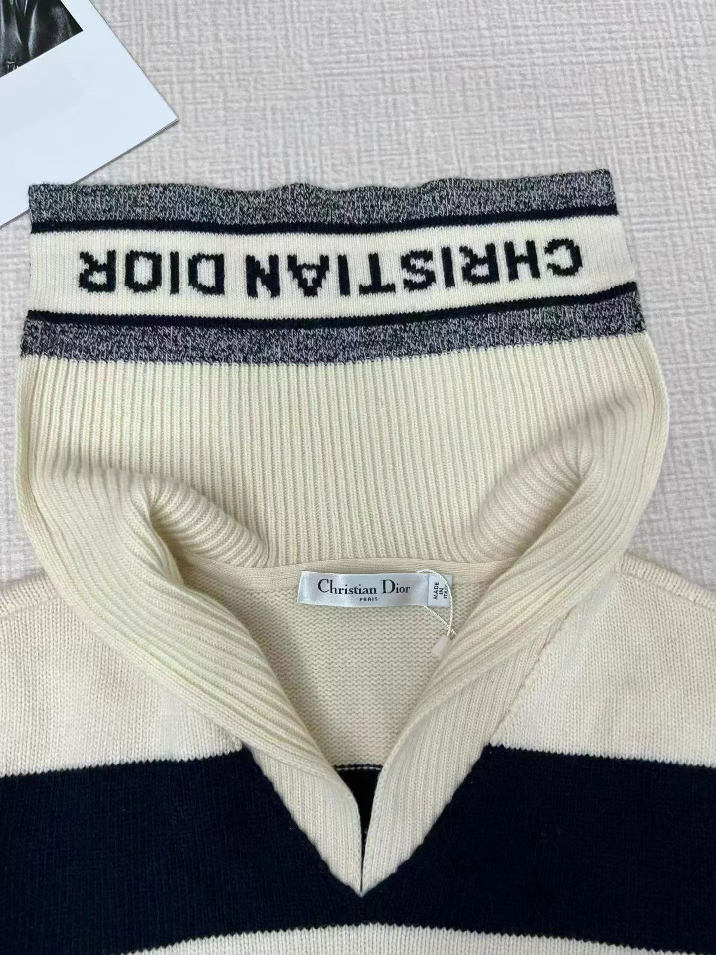 Dior Christian Dior Navy Colorblock Knit Top Size M / US 6-8 / IT 42-44 - 4 Thumbnail