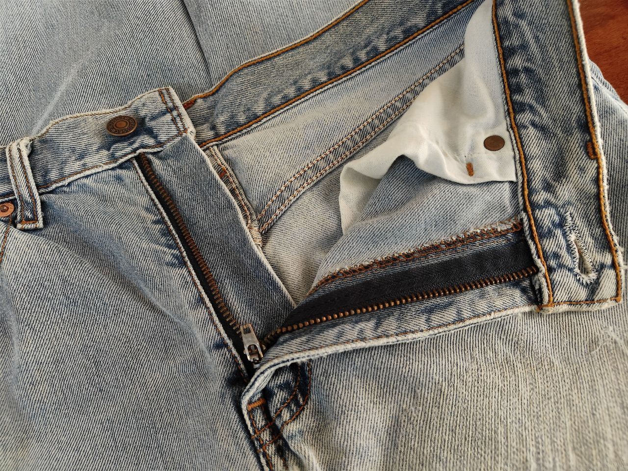 Levi's Vintage Levi's Distressed Denim Size US 30 / EU 46 - 9 Thumbnail