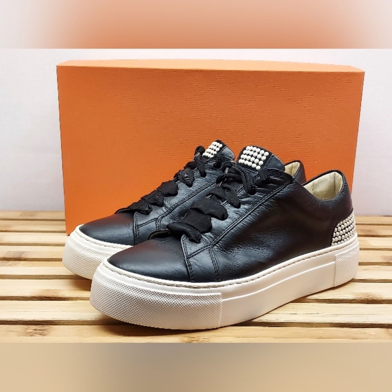 AGL AGL Womens Nero Leather Fashion Sneakers Size 36.5 (6.5) Size US 6.5 / IT 36.5 - 1 Thumbnail