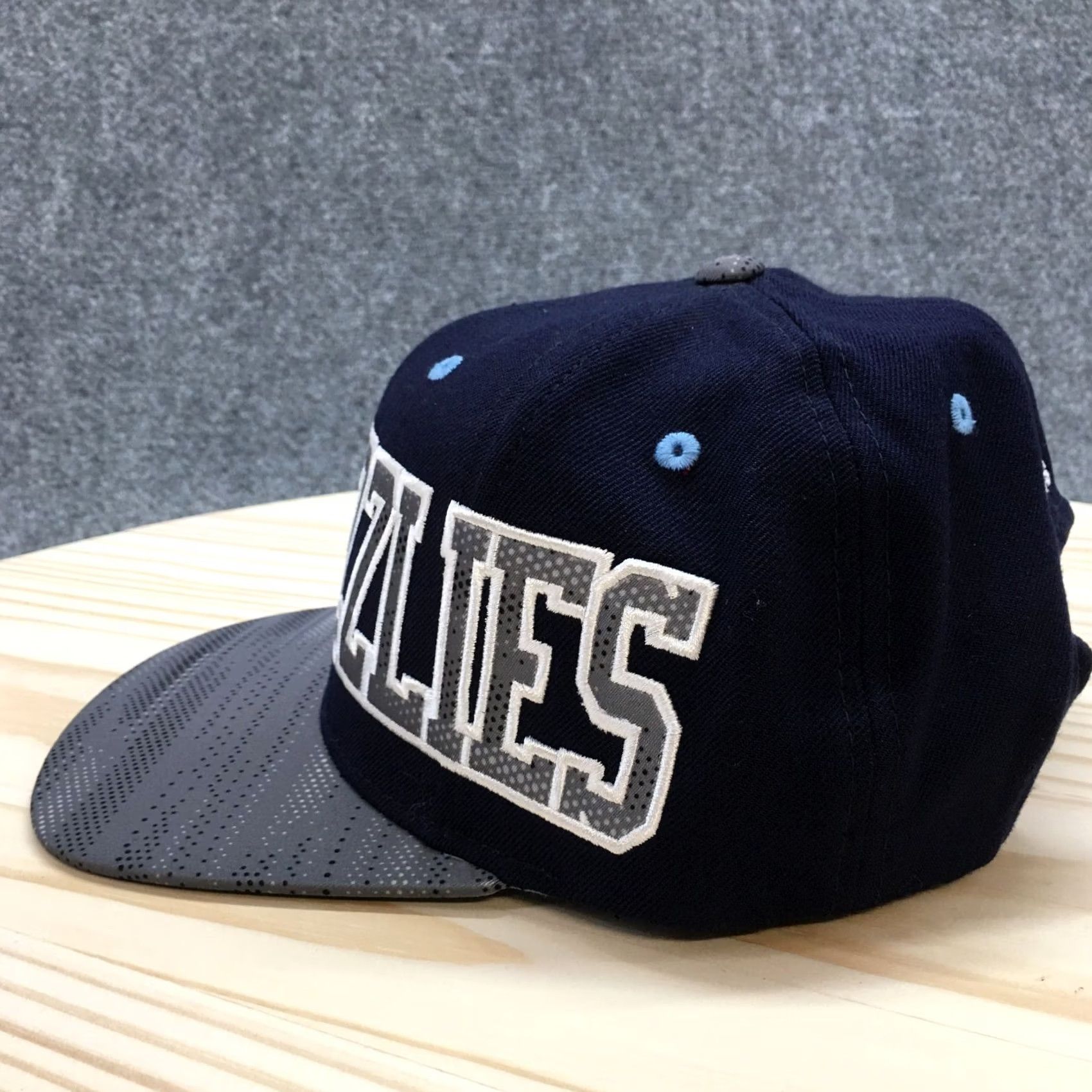 Adidas Adidas Memphis Grizzlies NBA Snapback Hat Men Blue OS Embroidered Logo Flat Brim Size ONE SIZE - 4 Thumbnail