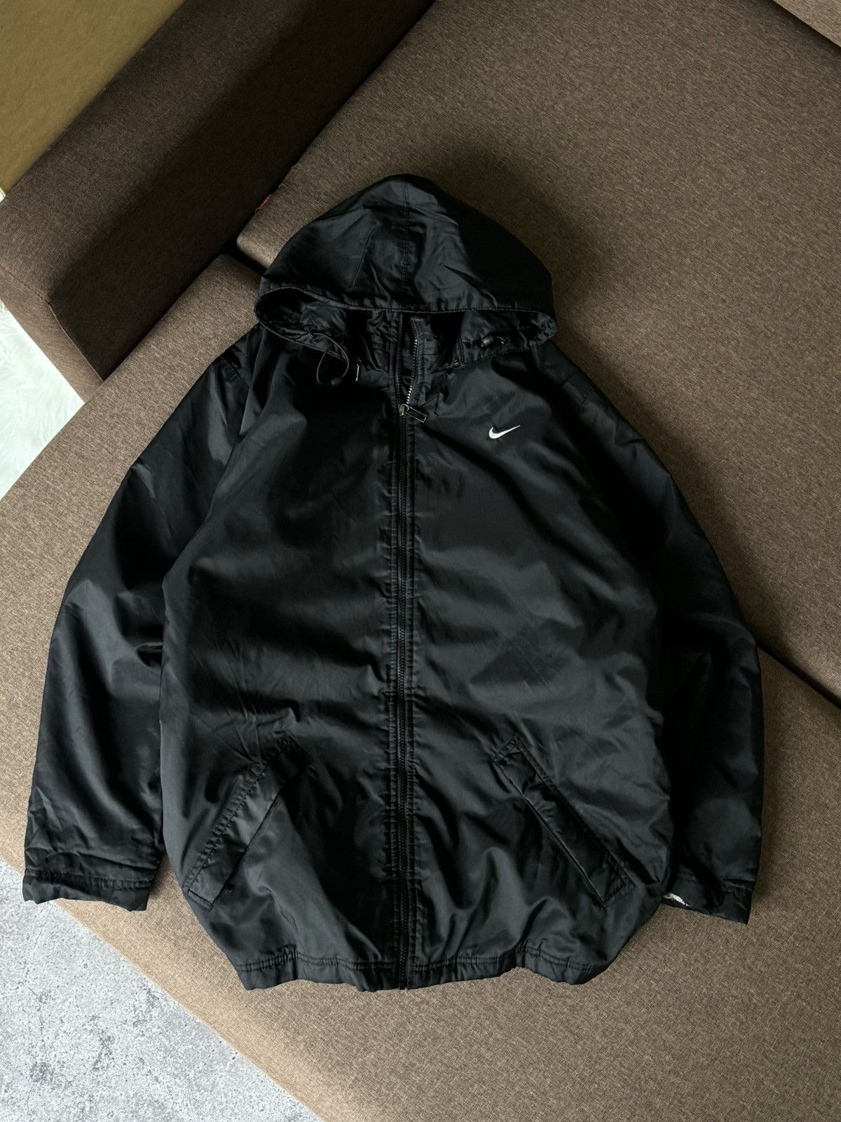 Nike Vintage Nike Big swoosh logo nylon jacket Size US M / EU 48-50 / 2 - 2 Thumbnail
