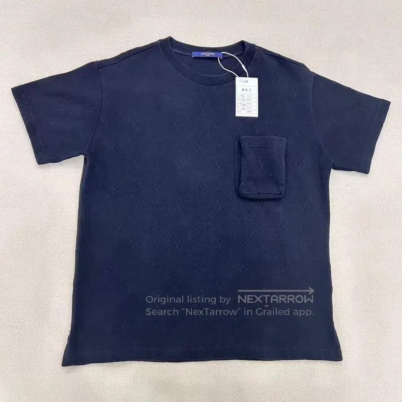 Louis Vuitton Louis Vuitton Dark full print short sleeve Size US S / EU 44-46 / 1 - 1 Thumbnail