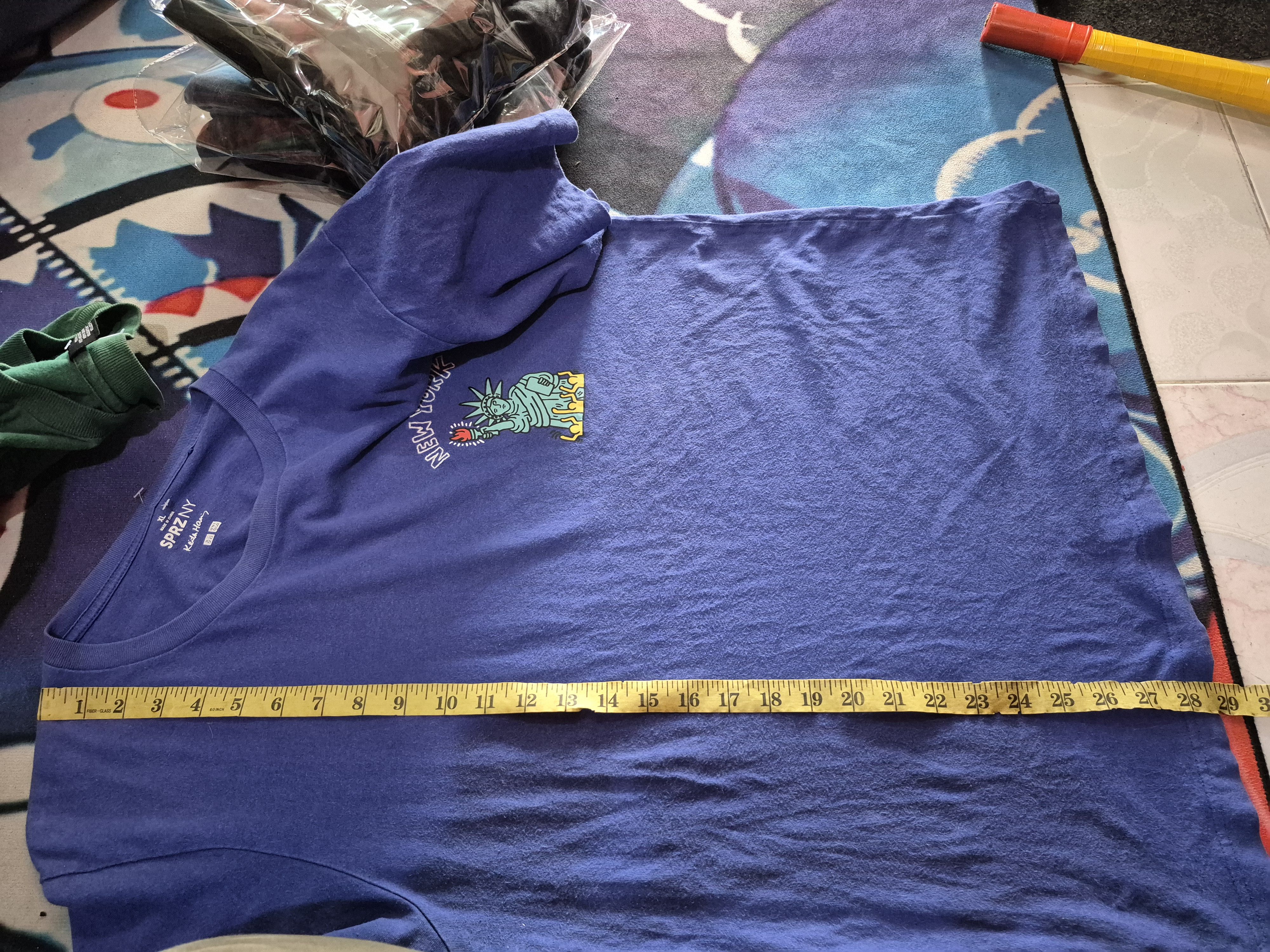 Keith Haring 🔥 Keith Haring New York Uniqlo Pop Art Tee Size US L / EU 52-54 / 3 - 9 Thumbnail