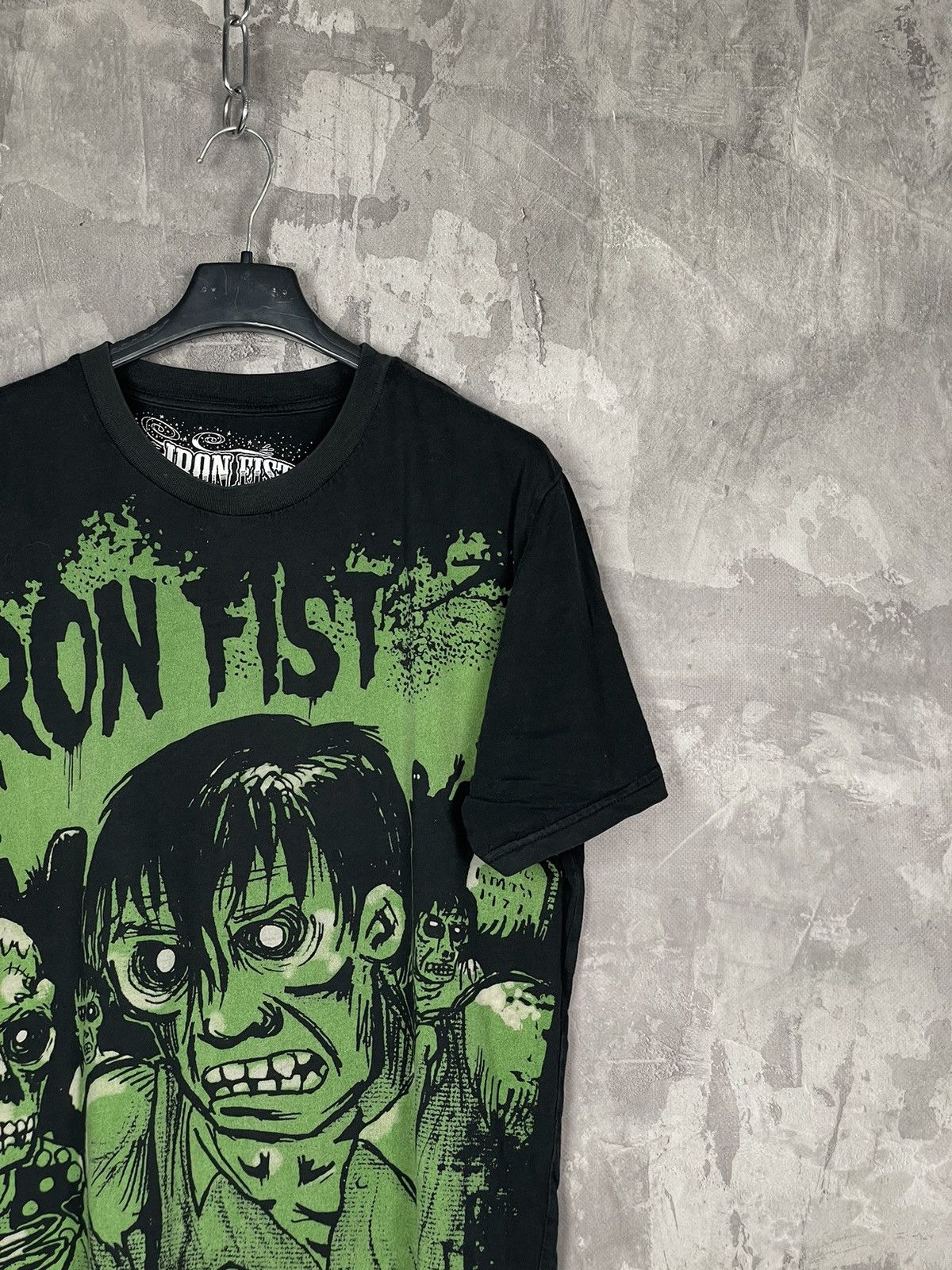 Marvel Comics × Misfits IRON FIST Zombie Chomper Men's Full Print Misfits T-shirt Size US M / EU 48-50 / 2 - 4 Thumbnail