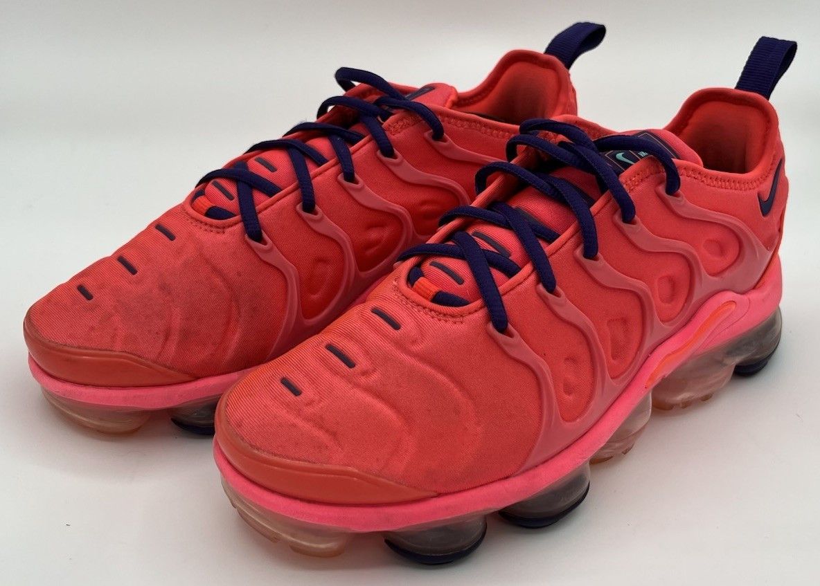 Nike Nike Air Vapor Max Plus Bright Crimson Pink Women Size 7.5 Size US 7.5 / IT 37.5 - 1 Thumbnail