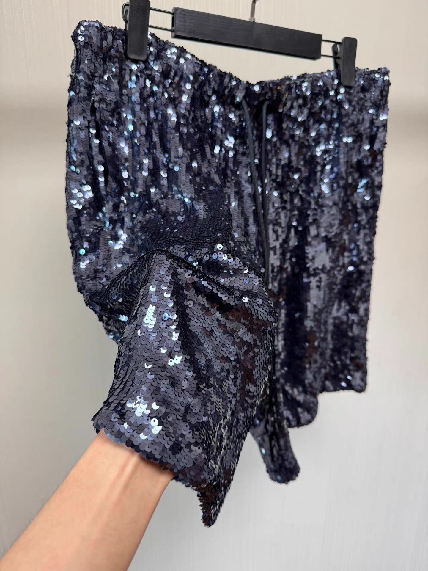 Dries Van Noten DRIES VAN NOTEN sequin shorts Q8 Size US 34 / EU 50 - 3 Thumbnail