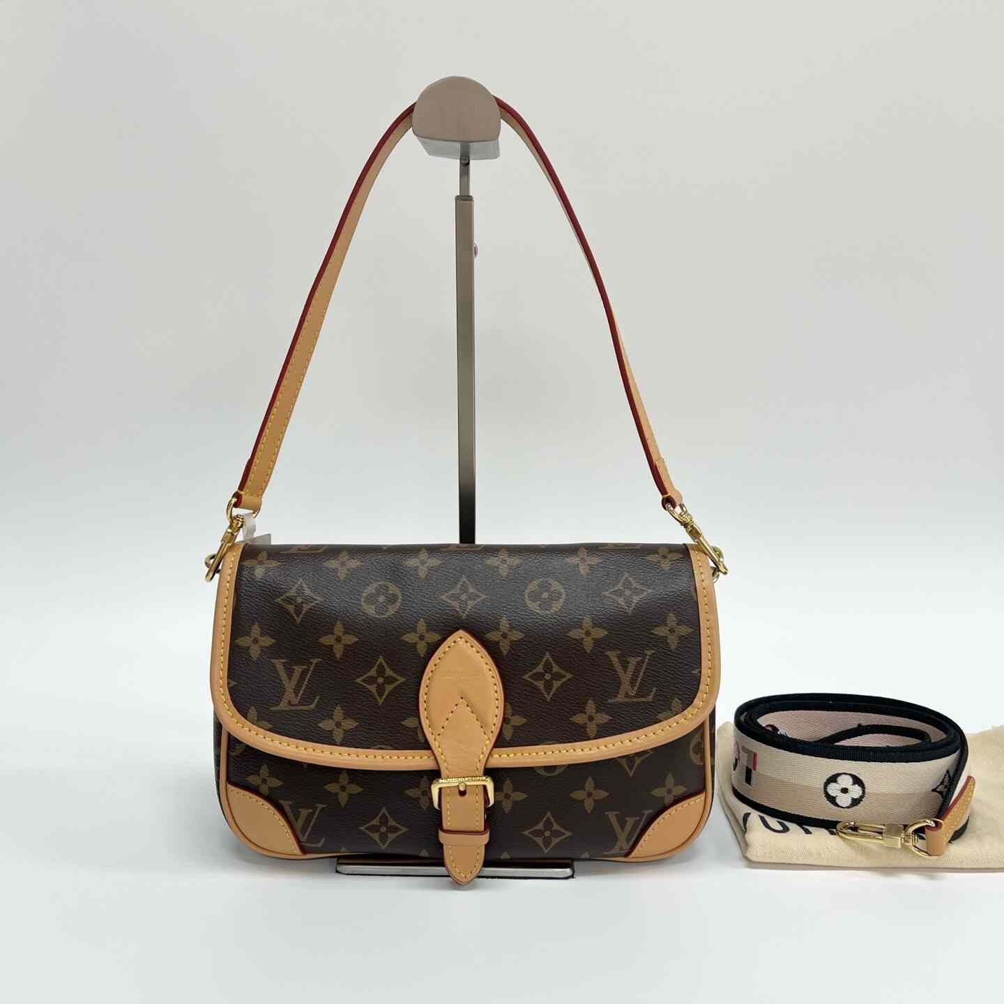 Louis Vuitton Pre-loved Bag Very good condition Size ONE SIZE - 1 Thumbnail