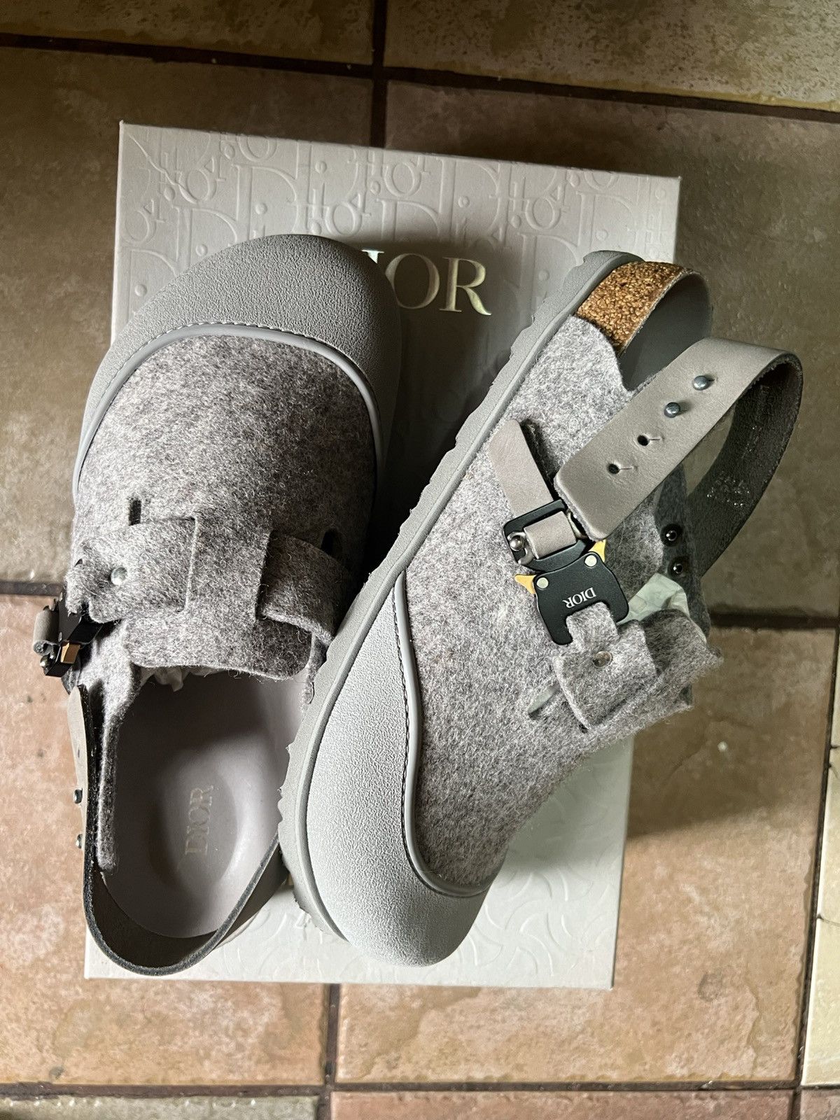Birkenstock × Dior DIOR BIRKENSTOCKS TOKIO SLIPPER SZ 41 (8) Size US 8 / EU 41 - 9 Thumbnail