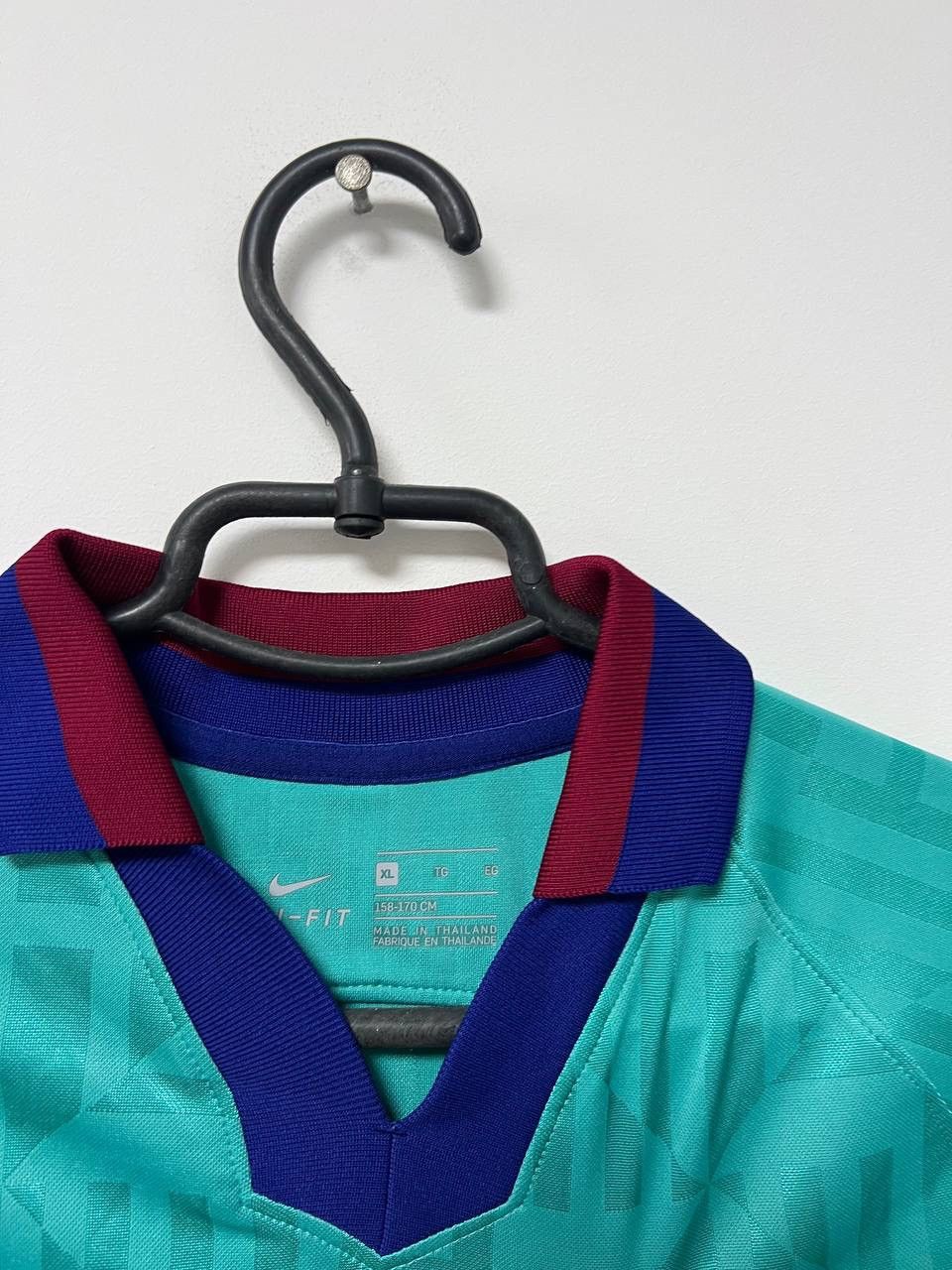 Nike Barcelona 2019/2020 Third Jersey Football Shirt UCL Nike XL Size US XL / EU 56 / 4 - 9 Thumbnail