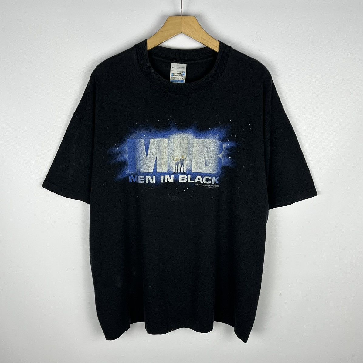Vintage Vintage Men In Black Columbia Pictures rare promo tee 1997 Size US XL / EU 56 / 4 - 1 Thumbnail