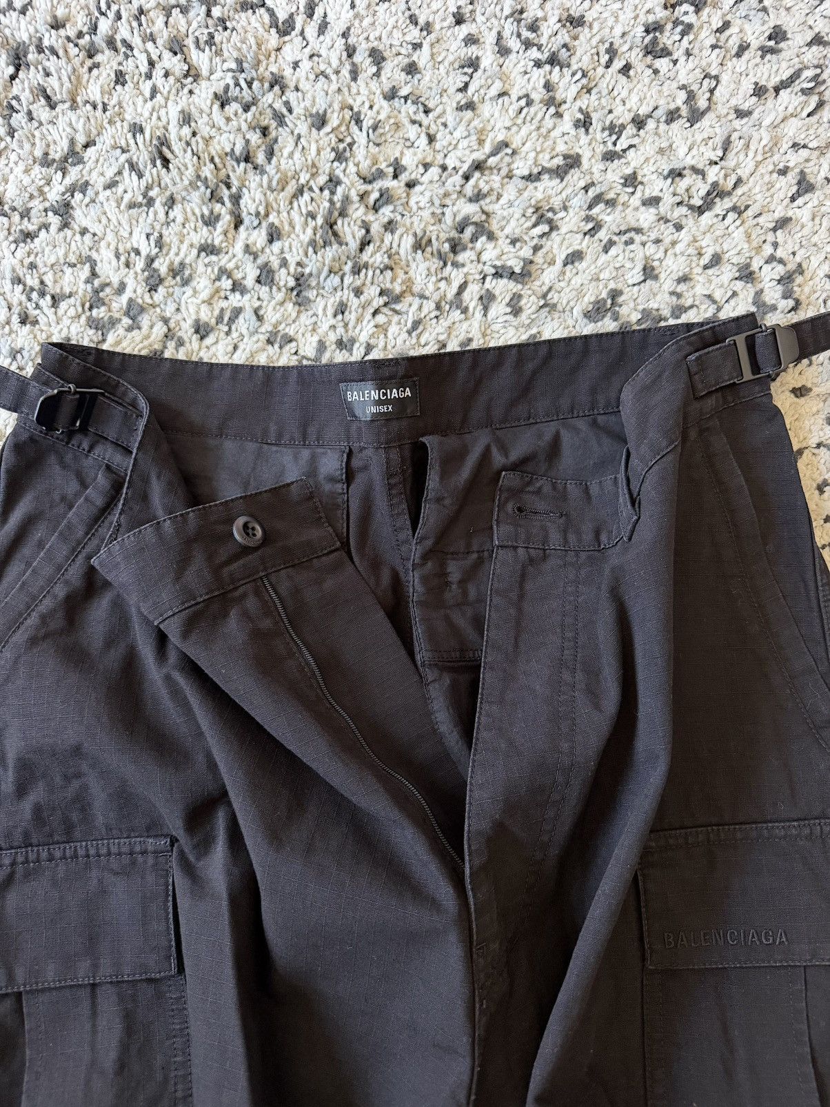 Balenciaga New Fall 22 Ripstop Pulled Cargo Pants (46) Fits US 34 EU 50 Size US 34 / EU 50 - 14 Thumbnail
