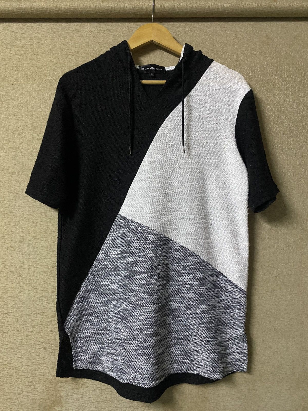 In The Attic IN THE ATTIC HOMME Half Sleeves Blend Colour Block Hoodie Size US M / EU 48-50 / 2 - 1 Thumbnail