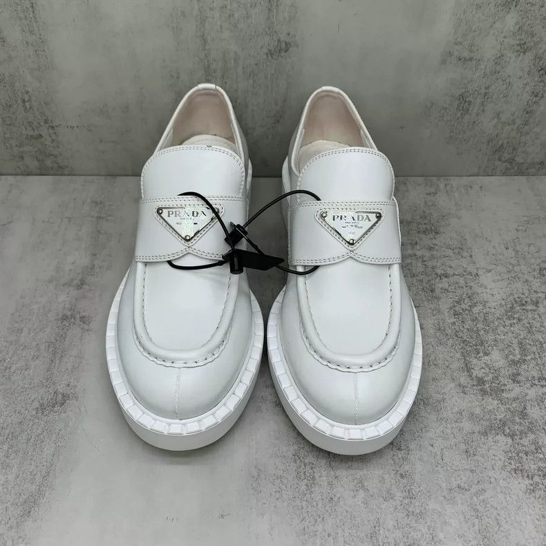Prada Prada White Loafers Size 36.5-2506 Size US 6 / IT 36 - 4 Thumbnail