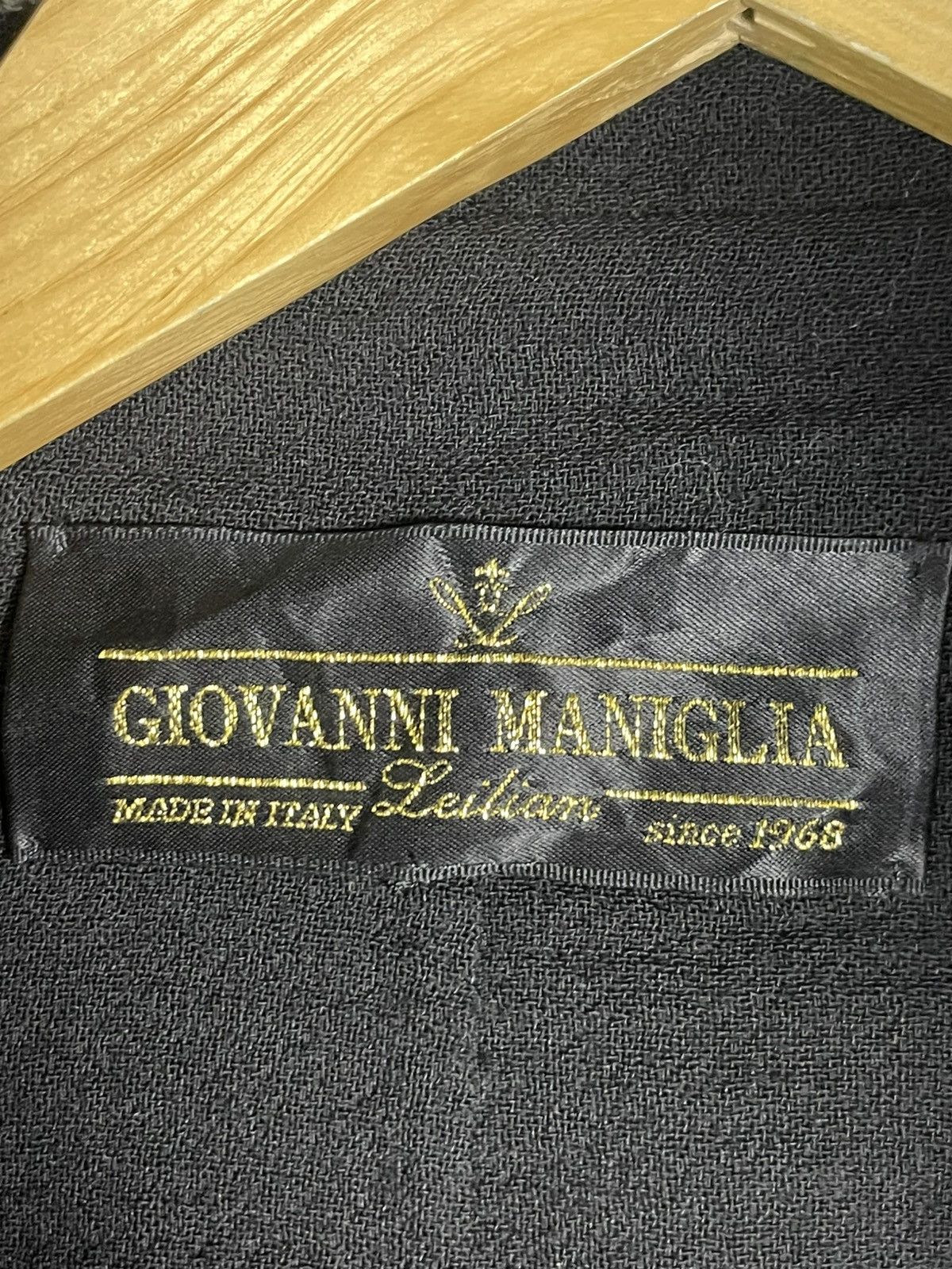 Vintage Giovanni Men’s Formal Lapel Neck Solid Blazer (28) Size US M / EU 48-50 / 2 - 12 Thumbnail