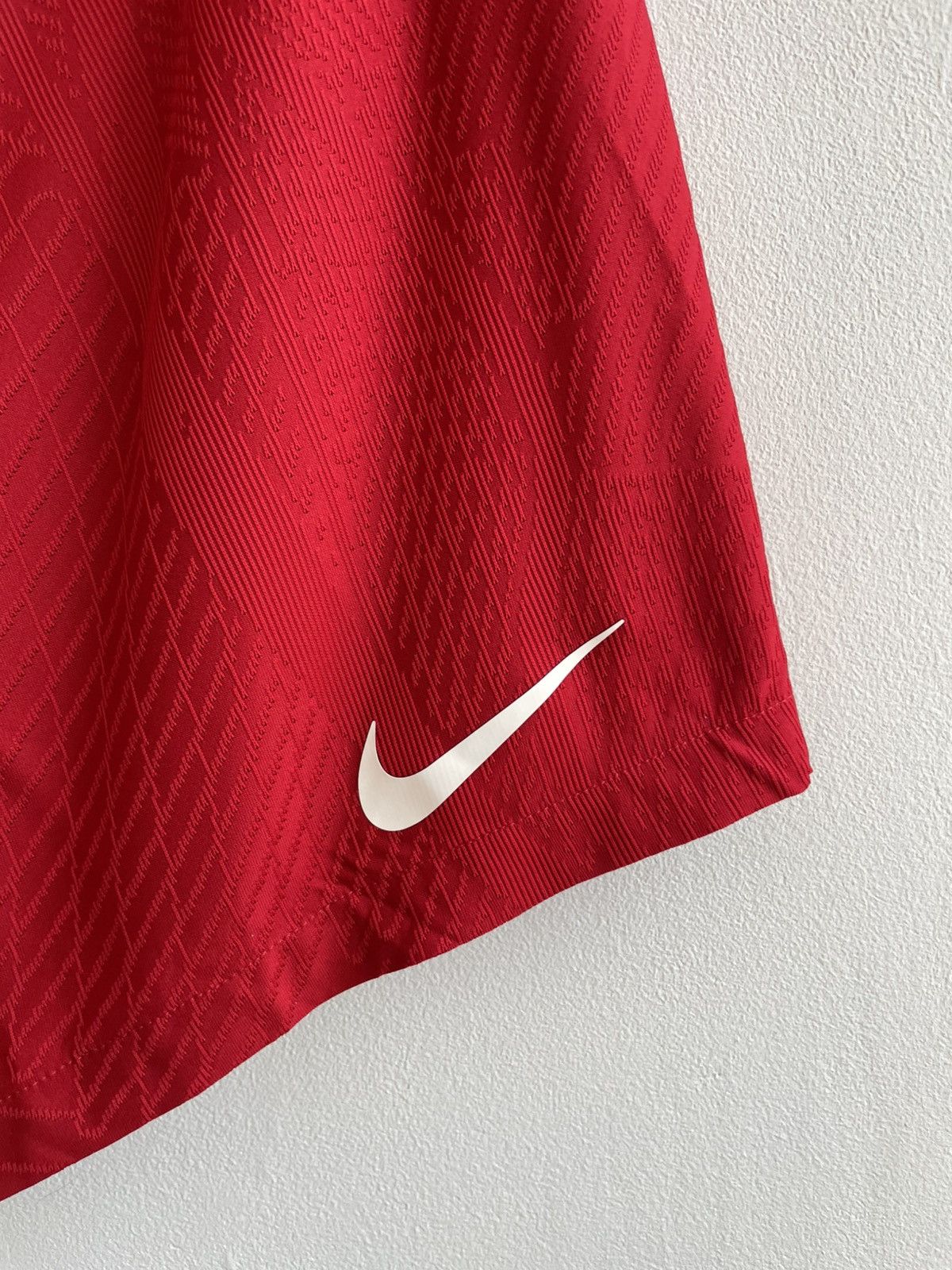 Nike Liverpool 2023 2024 Home Football Shorts Vaporknit DriFitADV Size US 33 - 4 Thumbnail