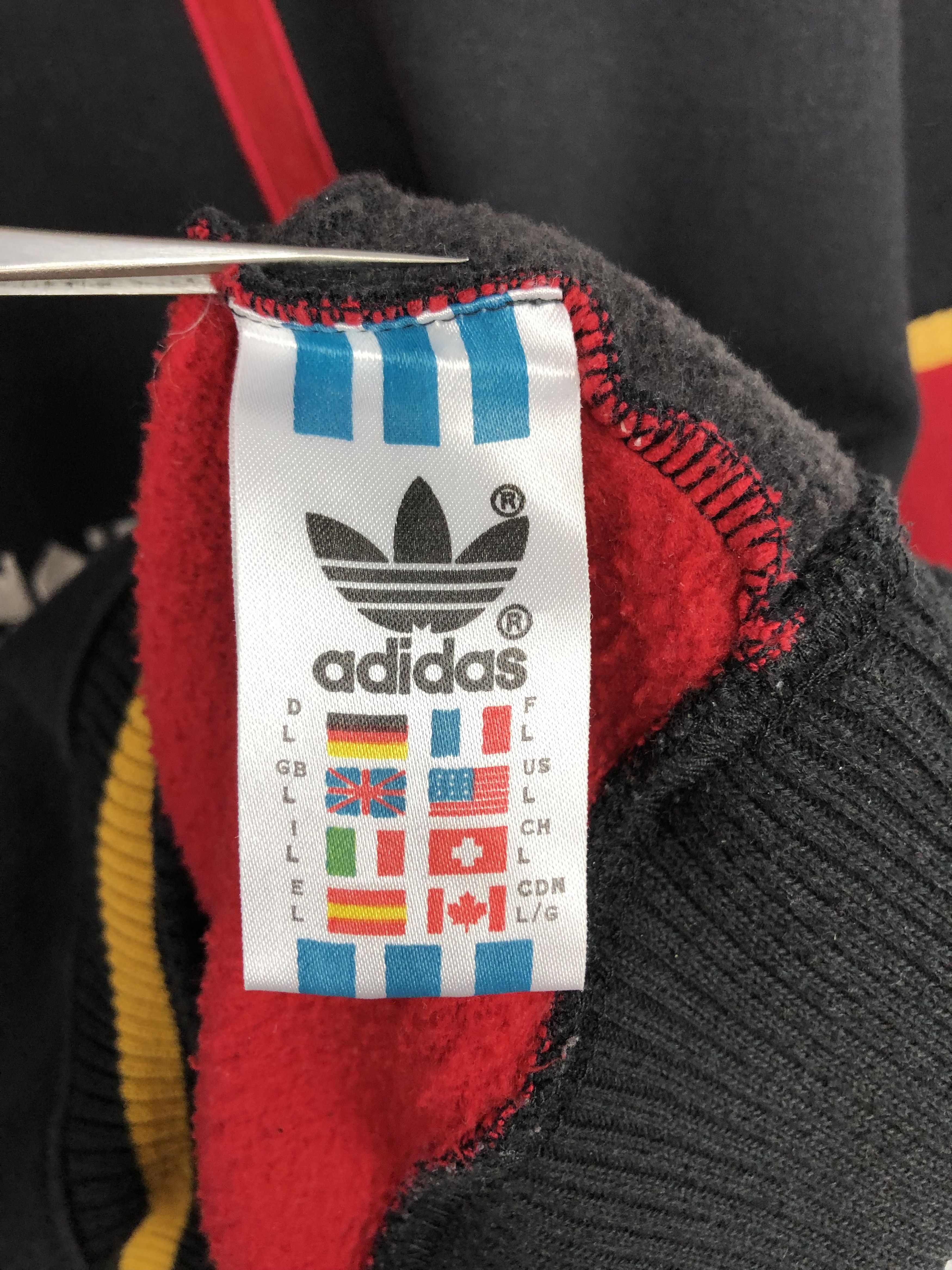 Adidas Vintage FIFA World Cup Sweatshirt Uruguay Football Jacket Size US L / EU 52-54 / 3 - 8 Thumbnail