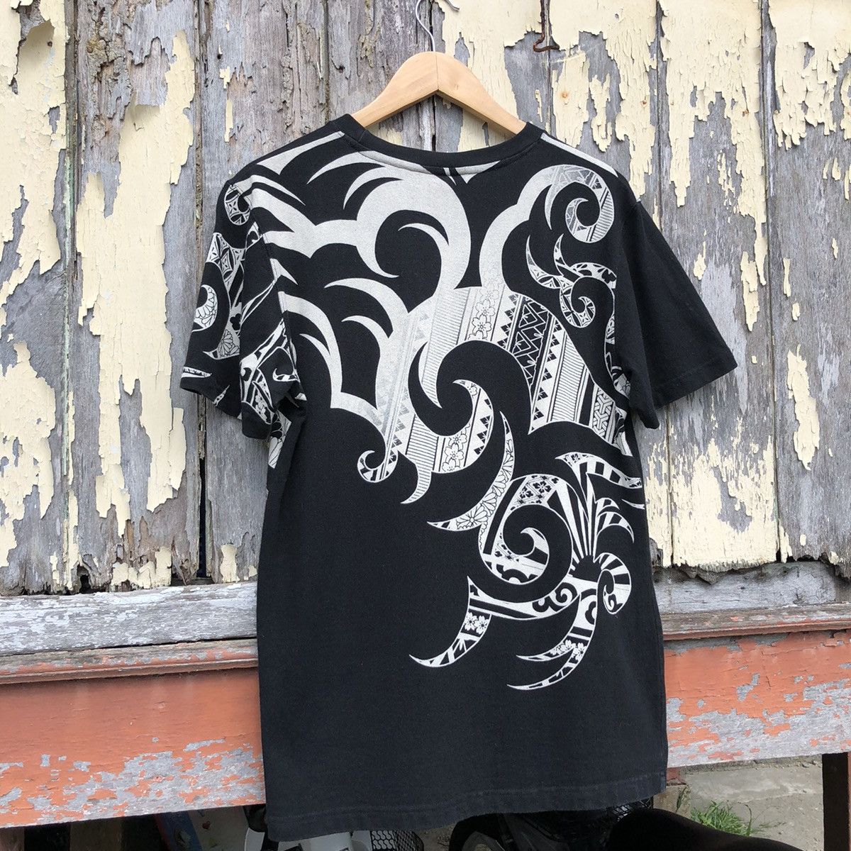 Vintage Japanese Brand Tatto Tshirt Size US M / EU 48-50 / 2 - 7 Thumbnail