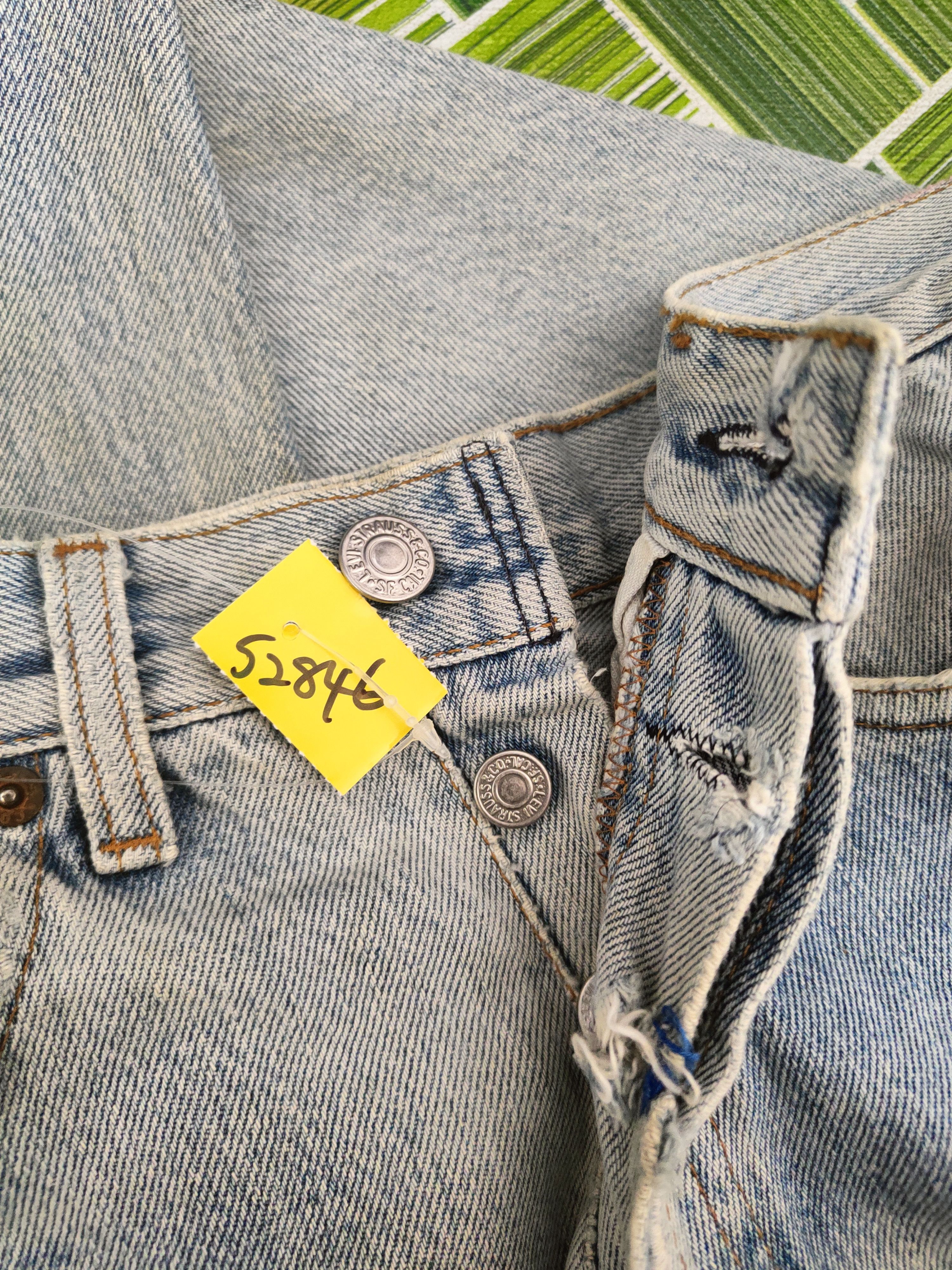 Levi's DL Vintage 80' Levi's Distressed Ripped Denim Jeans #S2846 Size US 28 / EU 44 - 18 Thumbnail