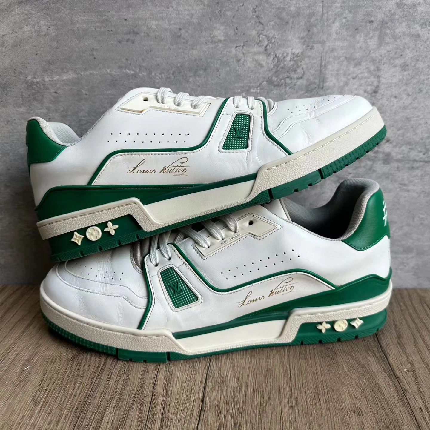Louis Vuitton LV Trainer, original white and green, size 42.5 Size US 9.5 / EU 42-43 - 4 Thumbnail