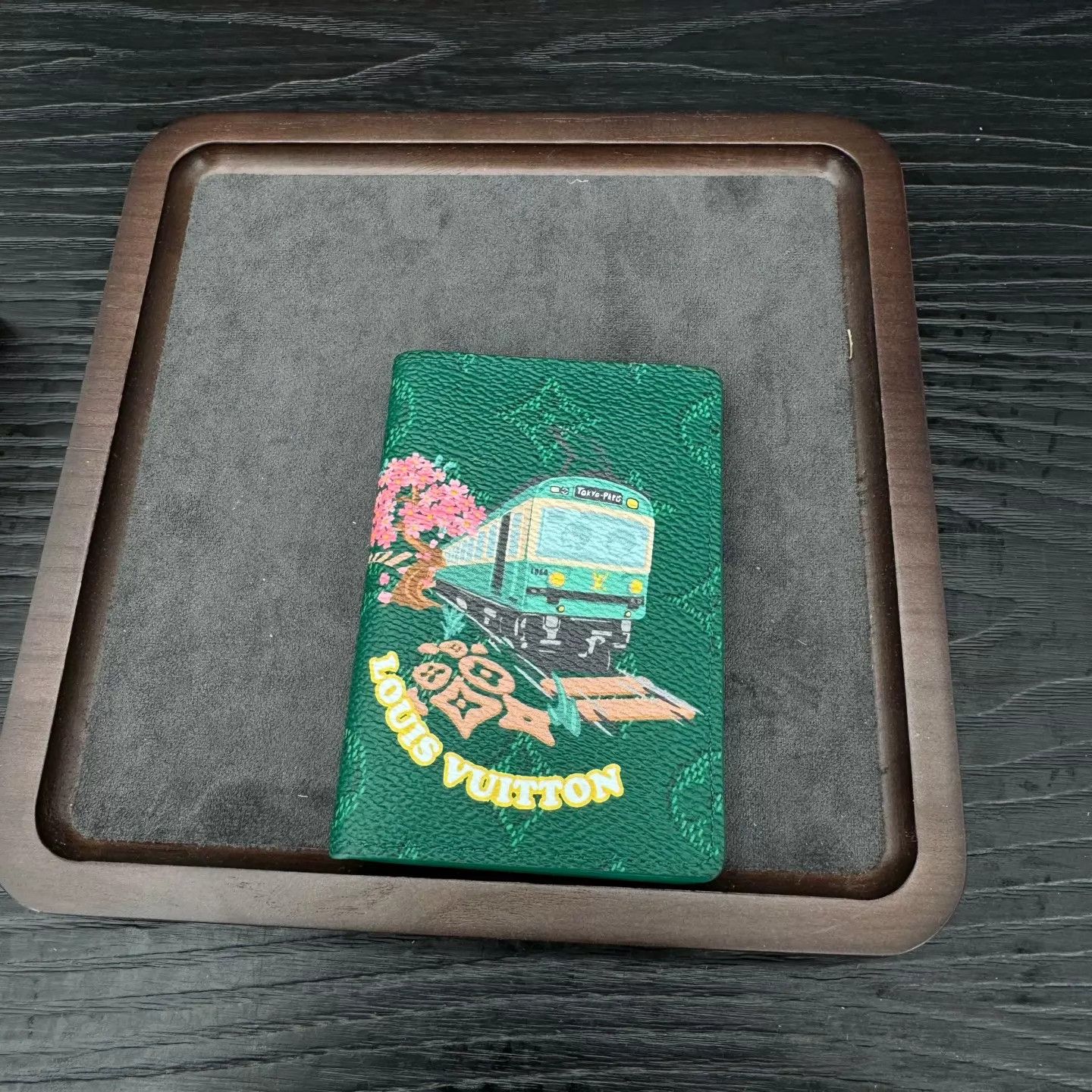 Louis Vuitton LV X NIGO Green Limited Card Holder OS Size ONE SIZE - 2 Thumbnail