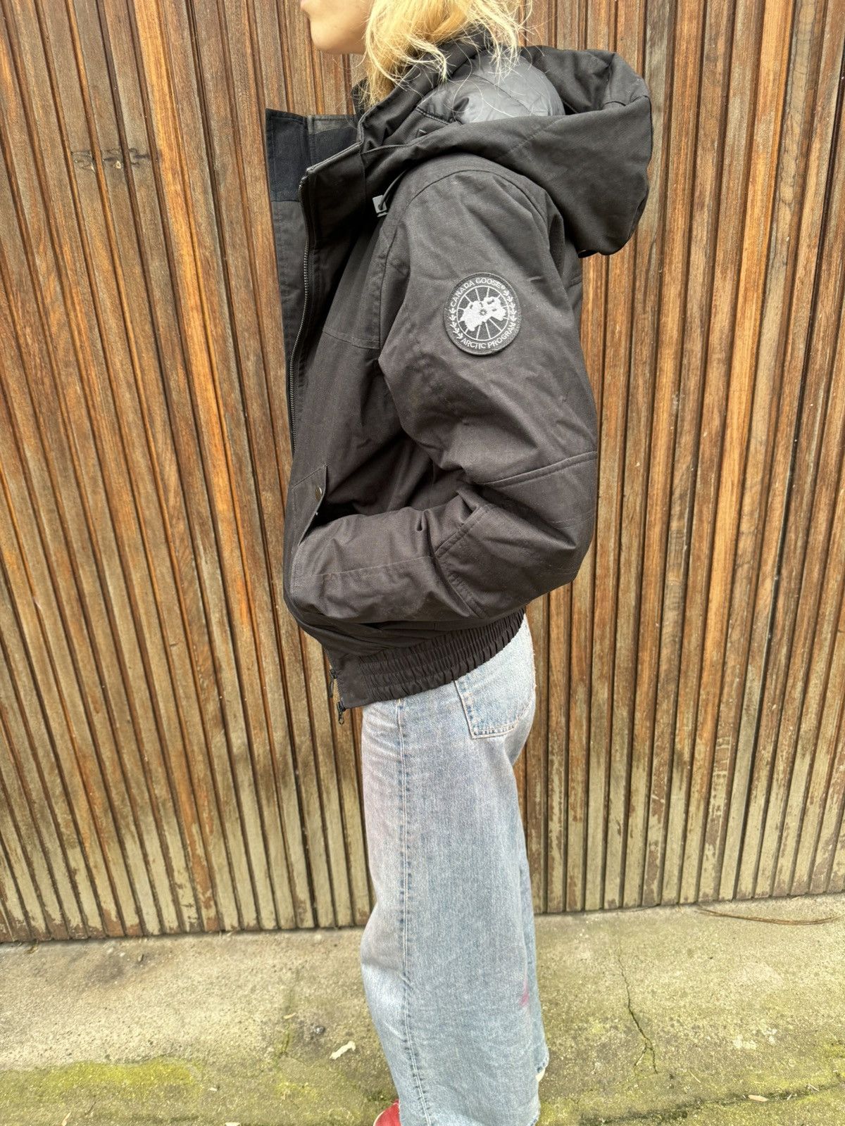 Canada Goose Brands canada goose size medium all black jacket Size US M / EU 48-50 / 2 - 5 Thumbnail