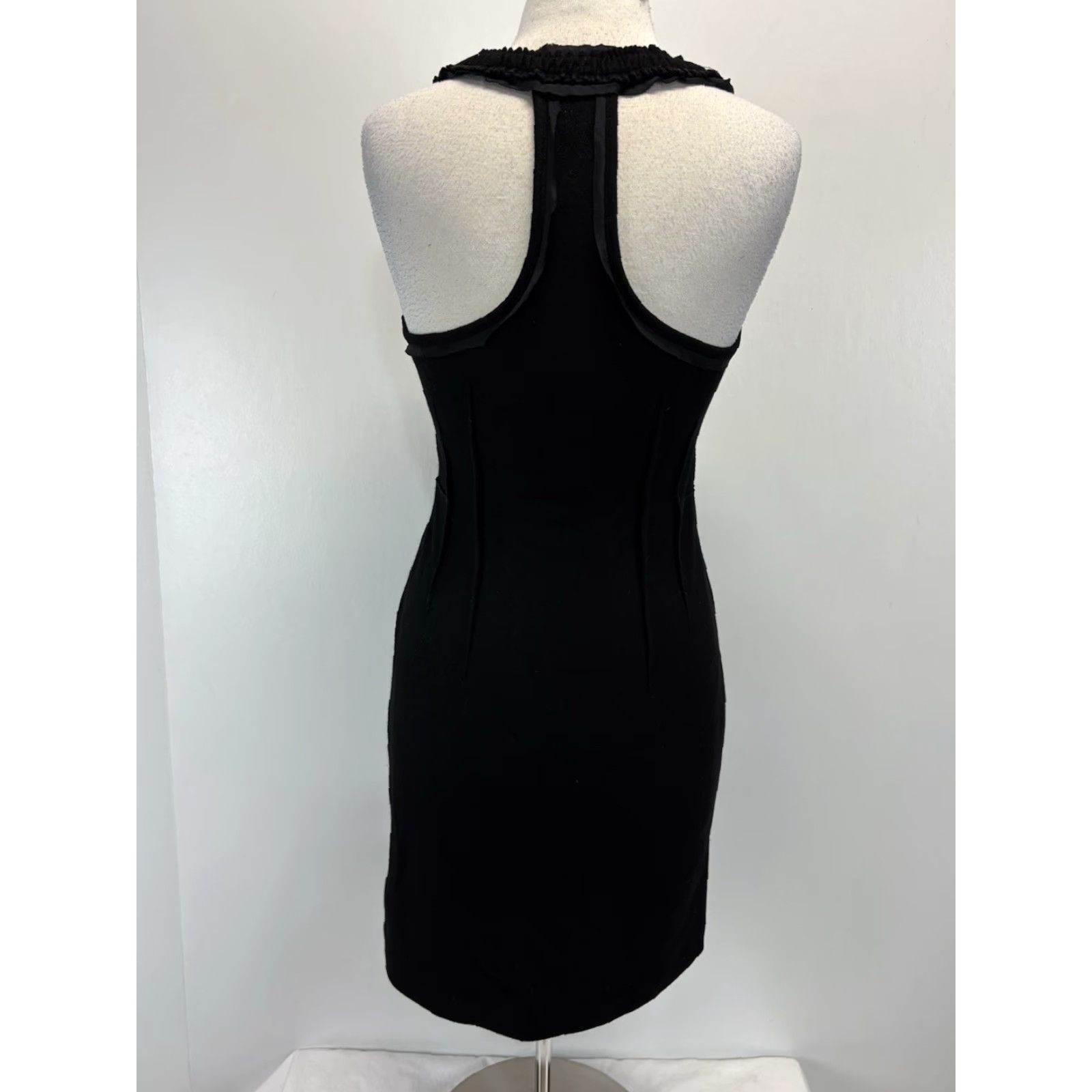 Banana Republic Banana Republic Sheath Dress Sz 6 Black 100% Wool Sleeveless Racerback Classic Business Party/Cocktail Knee Length Womens Size M / US 6-8 / IT 42-44 - 3 Thumbnail