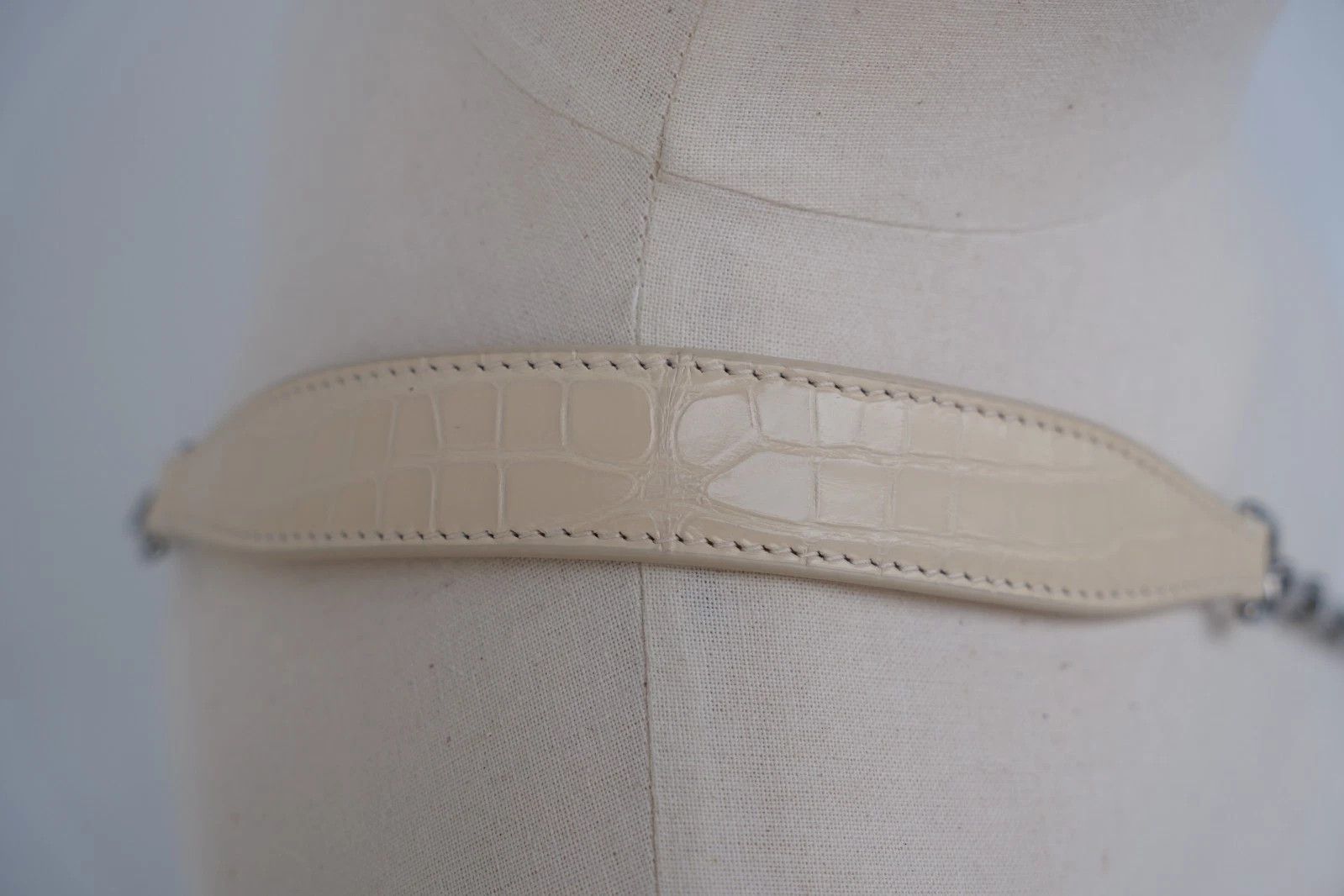 Loro Piana Super Rare Loro Piana Extra Pocket L19 Leather Size ONE SIZE - 12 Thumbnail