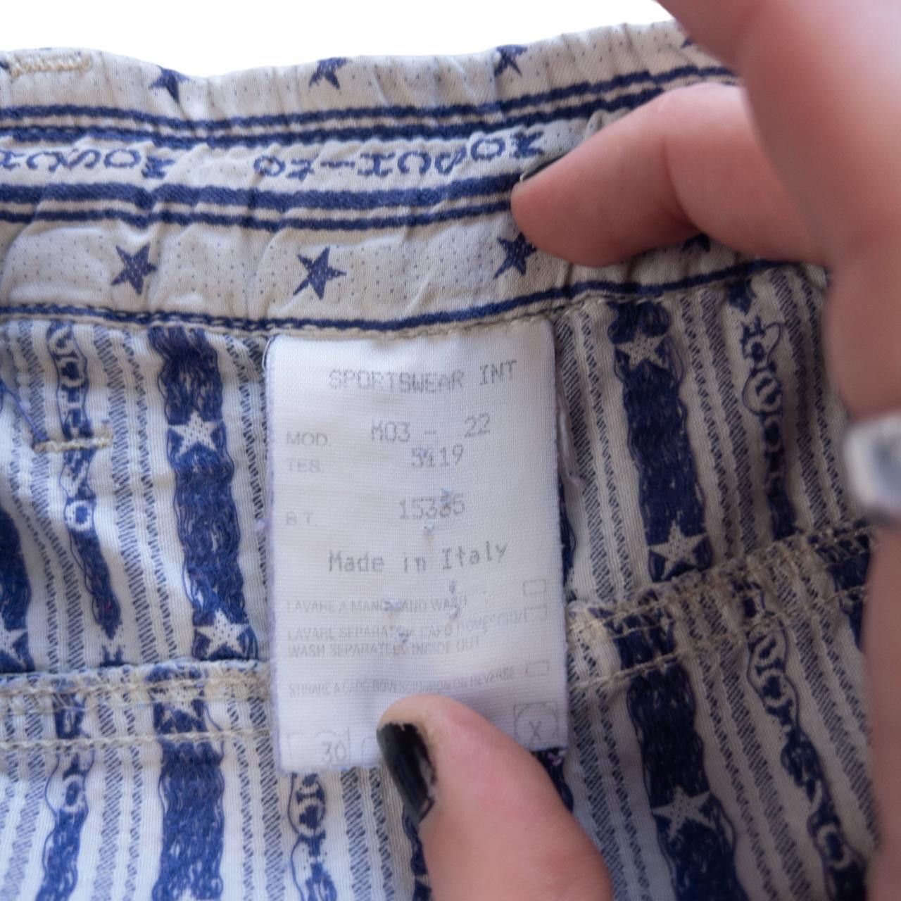 Moschino Vintage Moschino Monogram Shorts Size W37 Size US 37 - 3 Thumbnail