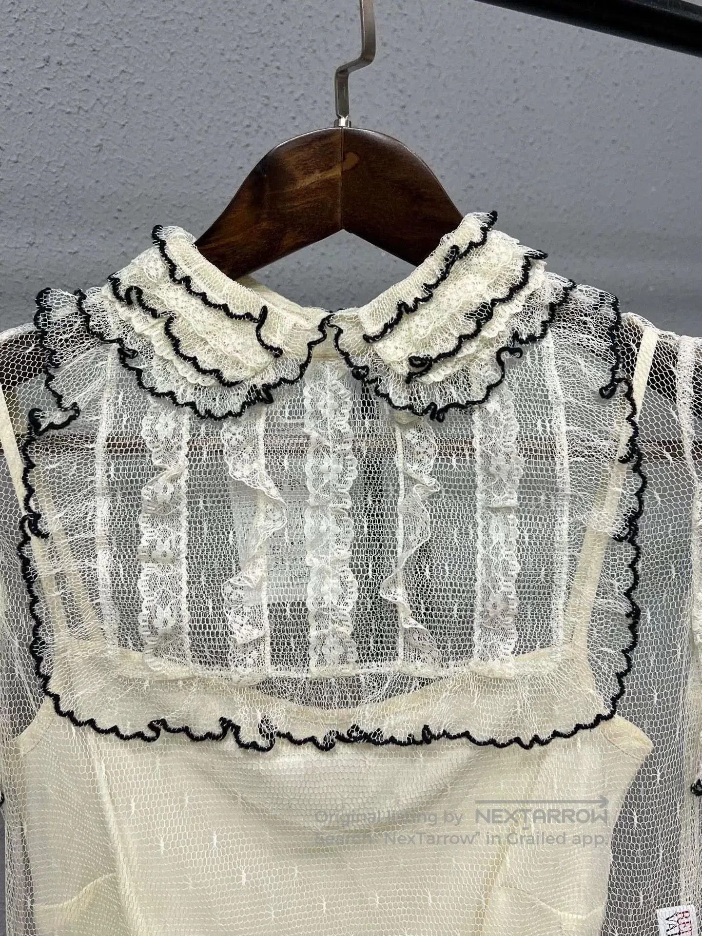 RED Valentino red valentino lace embroidered short sleeve shirt. Size S / US 4 / IT 40 - 3 Thumbnail