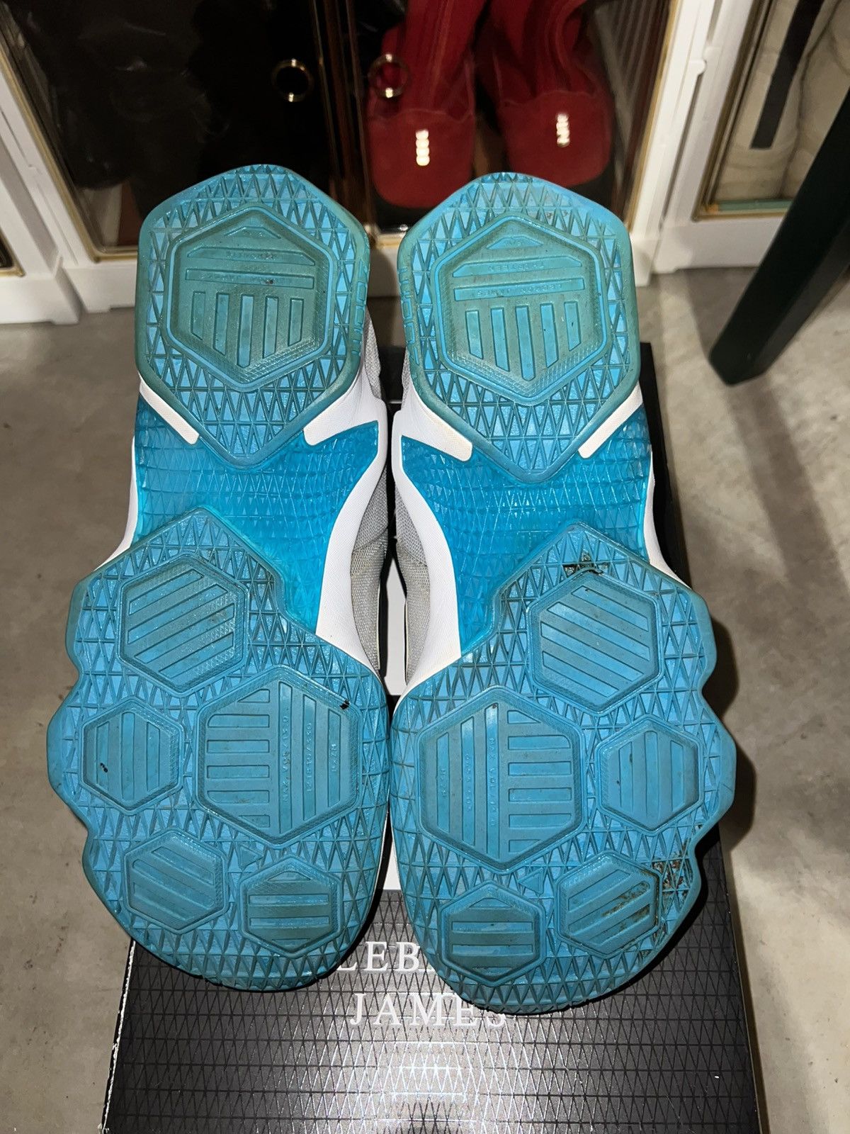 Nike Nike Lebron 13 Blue Lagoon - Size 9.5 Size US 9.5 / EU 42-43 - 8 Thumbnail