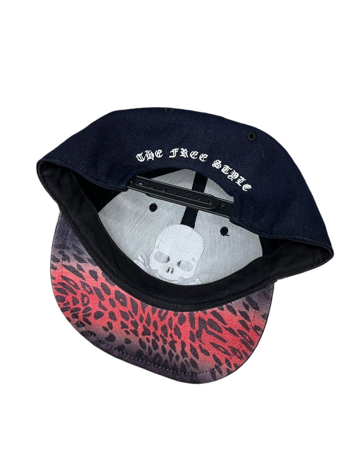 Skullcandy 🔥Vintage SKULL CROSSBONES Snapback Hat Number (N)ine Style Size ONE SIZE - 6 Thumbnail