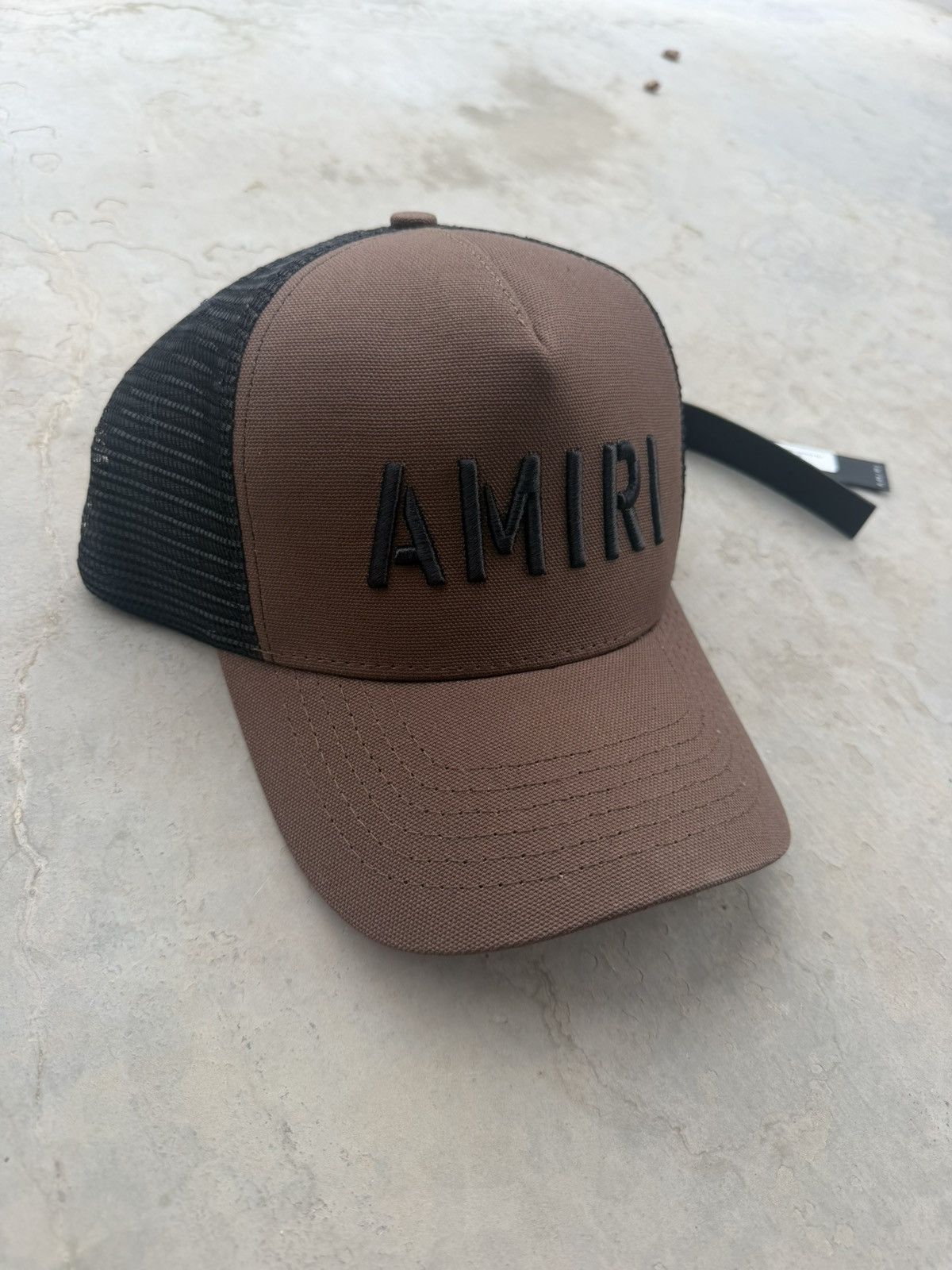Amiri AMIRI Logo Trucker Hat Brown / Black Brand New Size ONE SIZE - 1 Thumbnail