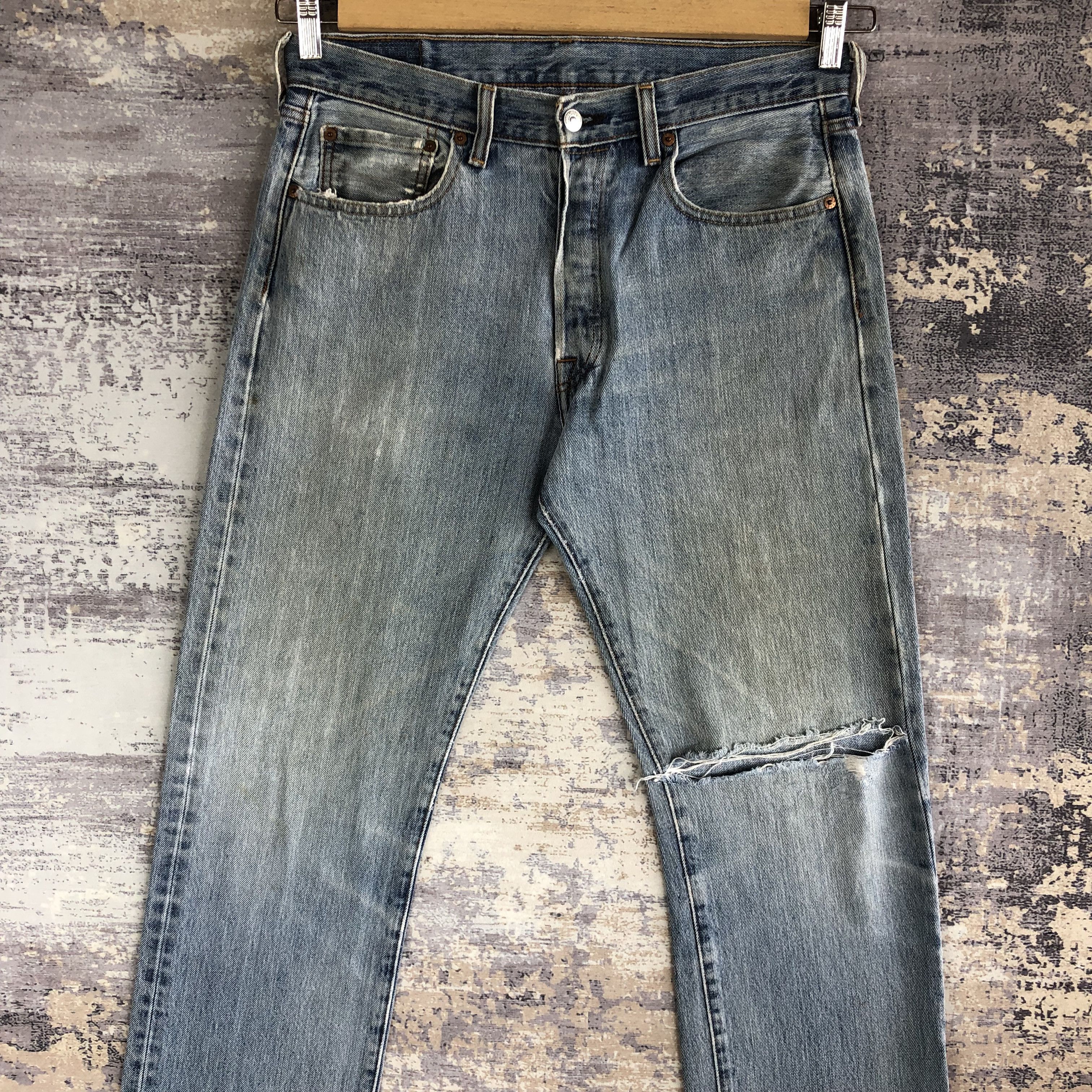 Levi's Vintage Y2K Levis 501 Jeans Levi's Faded Light Wash Denim Size US 32 / EU 48 - 3 Thumbnail