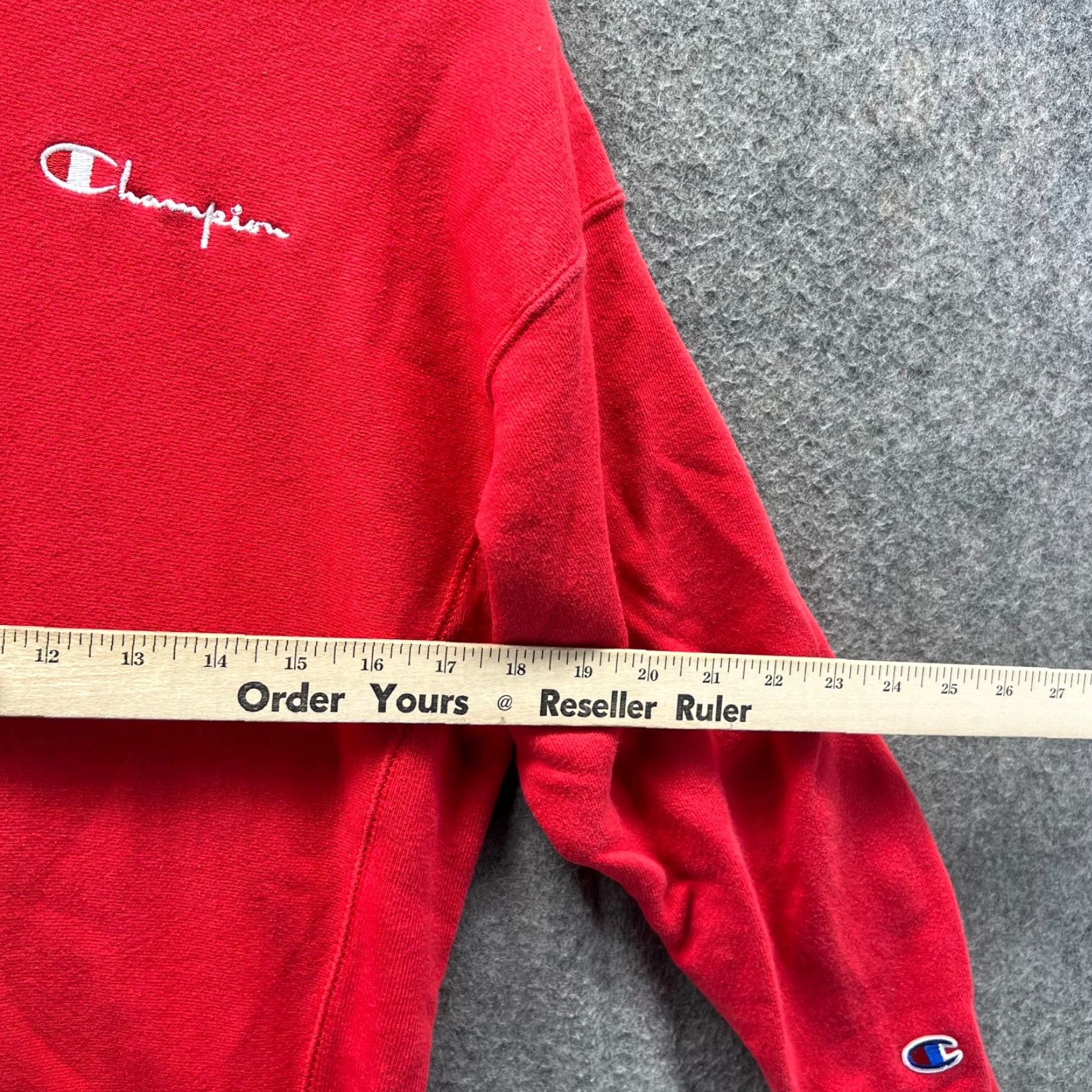 Champion VINTAGE Champion Sweatshirt Pullover Women S Red Fleece Reverse Weave 90s 2000s Comfort All Seasons Mens Womens Boys Girls Size S / US 4 / IT 40 - 3 Thumbnail