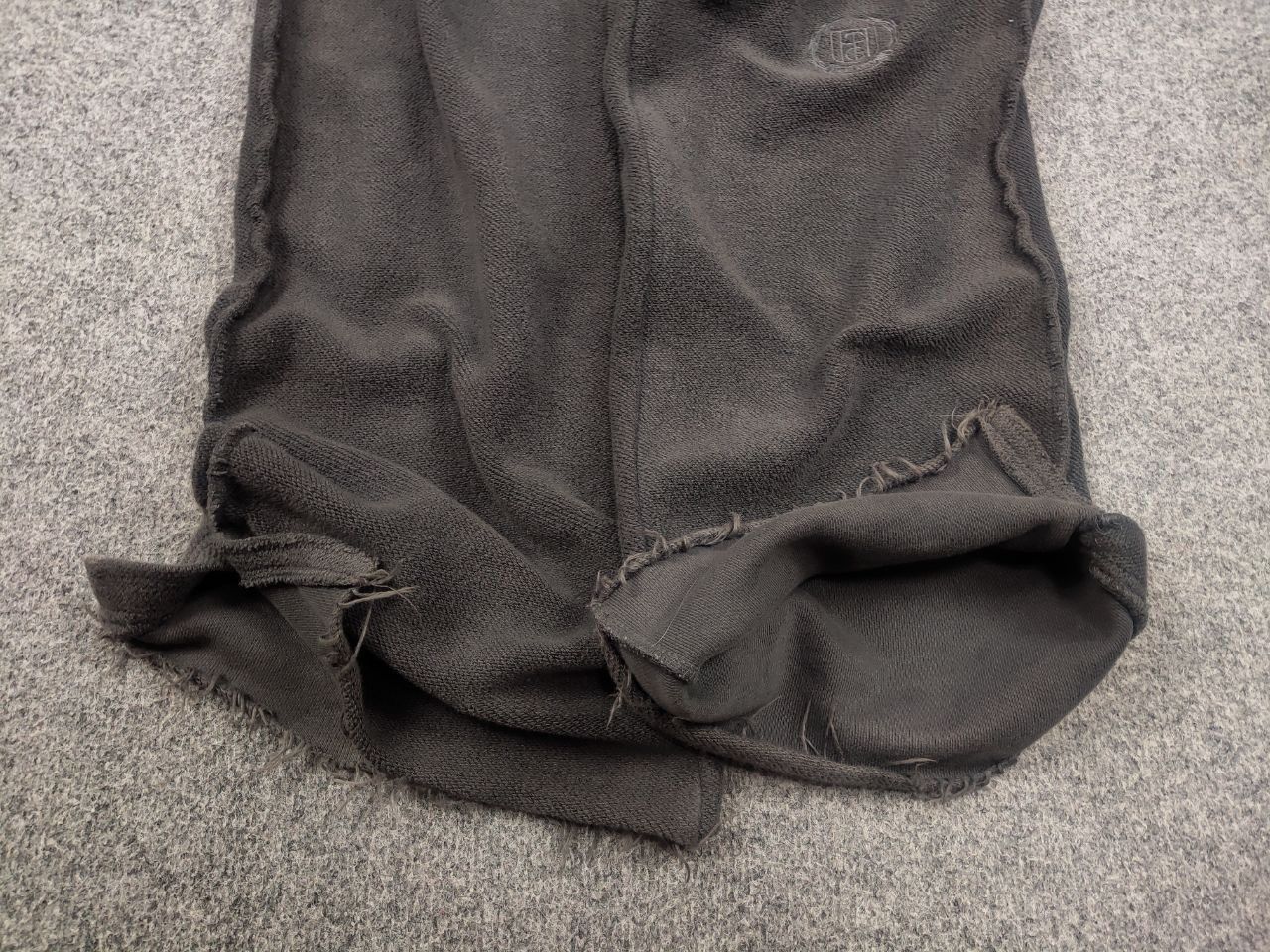 Honor the Gift Honor The Gift Design Weathered Logo Gray Baggy Sweatpant Size US 36 / EU 52 - 9 Thumbnail