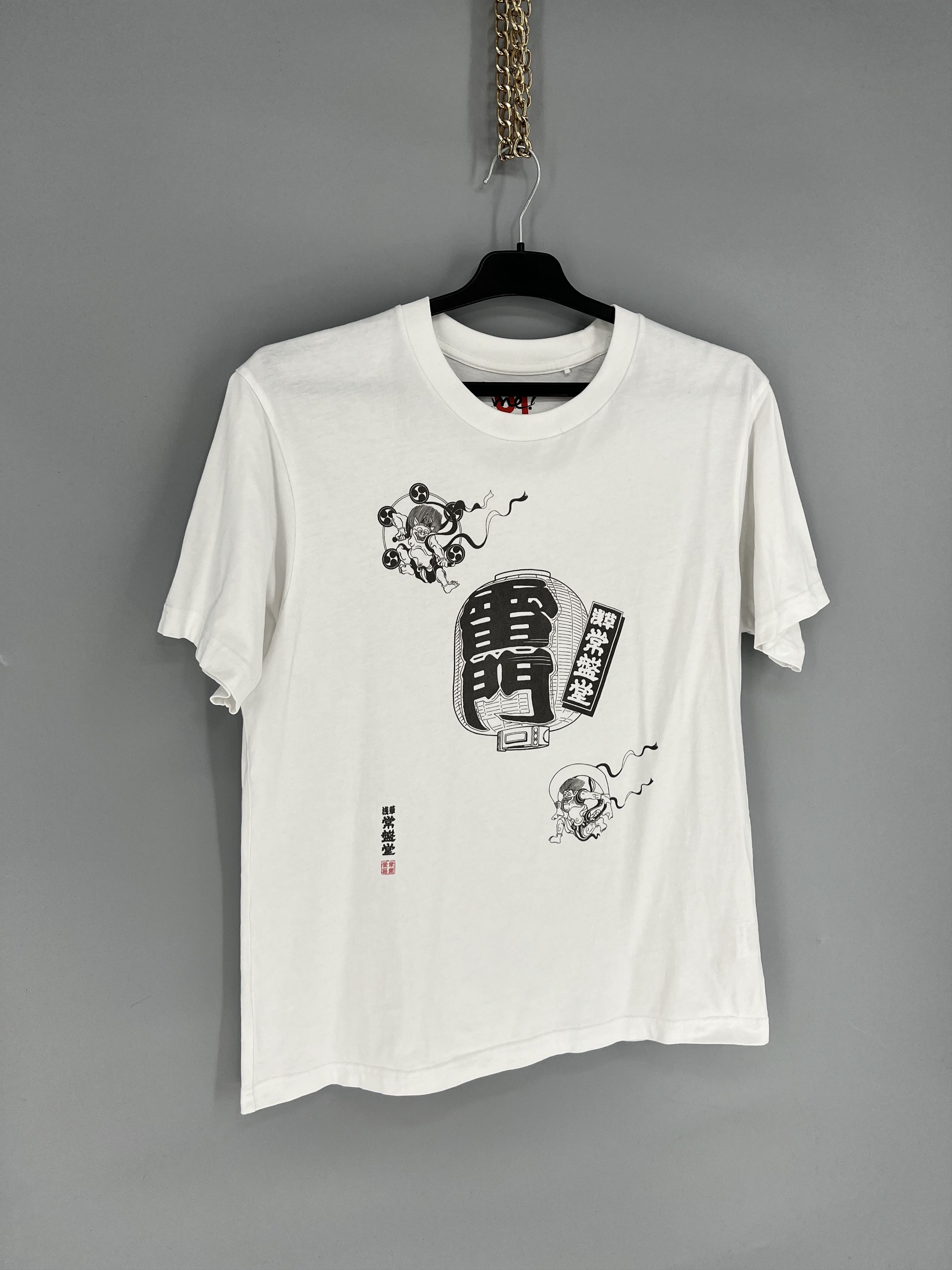 Japanese Brand UNIQLO Japan Asakusa store limited" opening commemorative Size US M / EU 48-50 / 2 - 2 Thumbnail