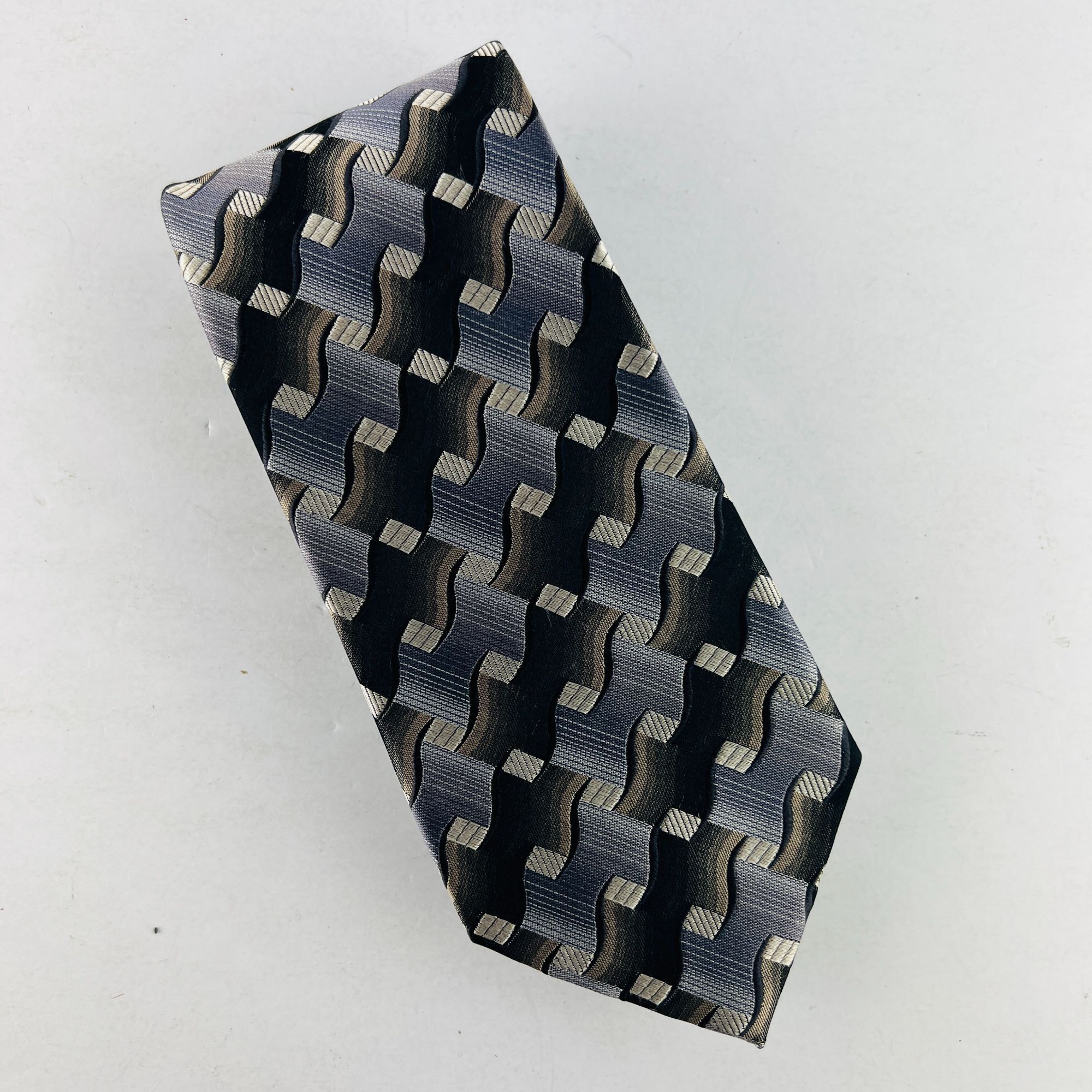 Arrow Arrow Dress Necktie Tie 100% Silk Brown Silver Earthtones Size ONE SIZE - 1 Thumbnail