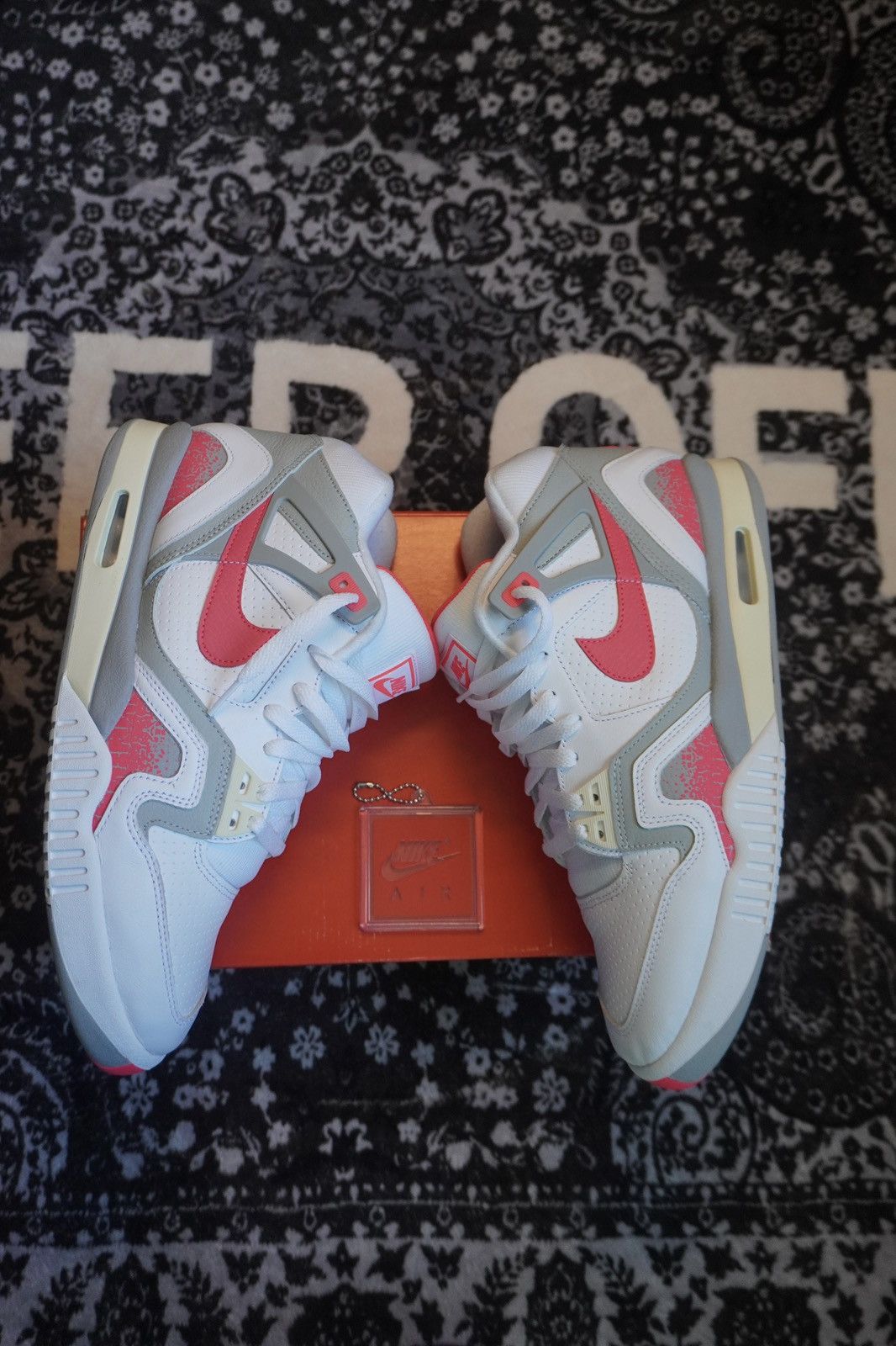 Nike Nike Air Tech Challenge 2- Racer Pink Sz. 11.5 Size US 11.5 / EU 44-45 - 7 Thumbnail