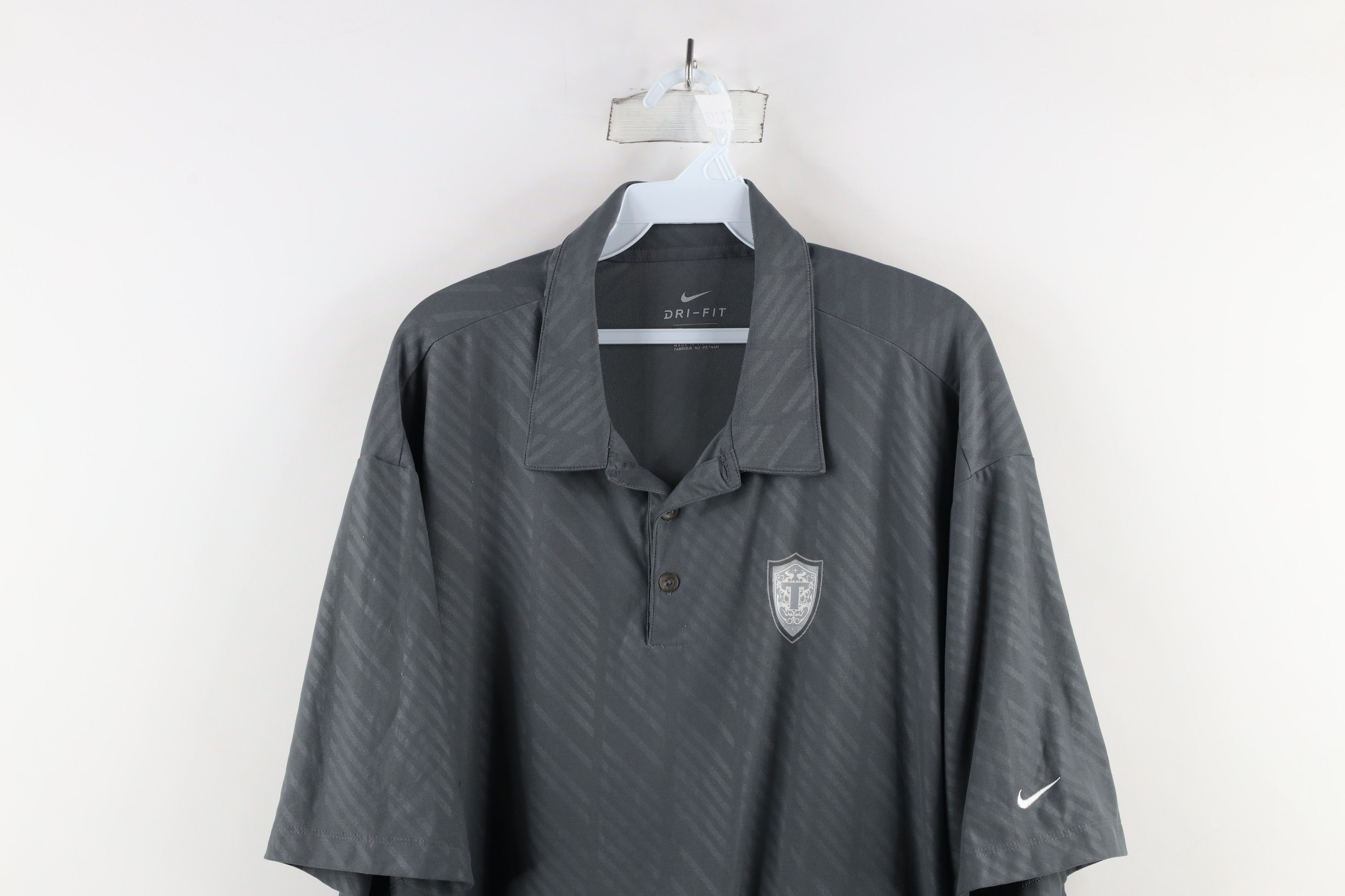 Nike × Vintage Nike Golf of Toledo Crest Striped Collared Polo Shirt Gray Size US XXL / EU 58 / 5 - 2 Thumbnail
