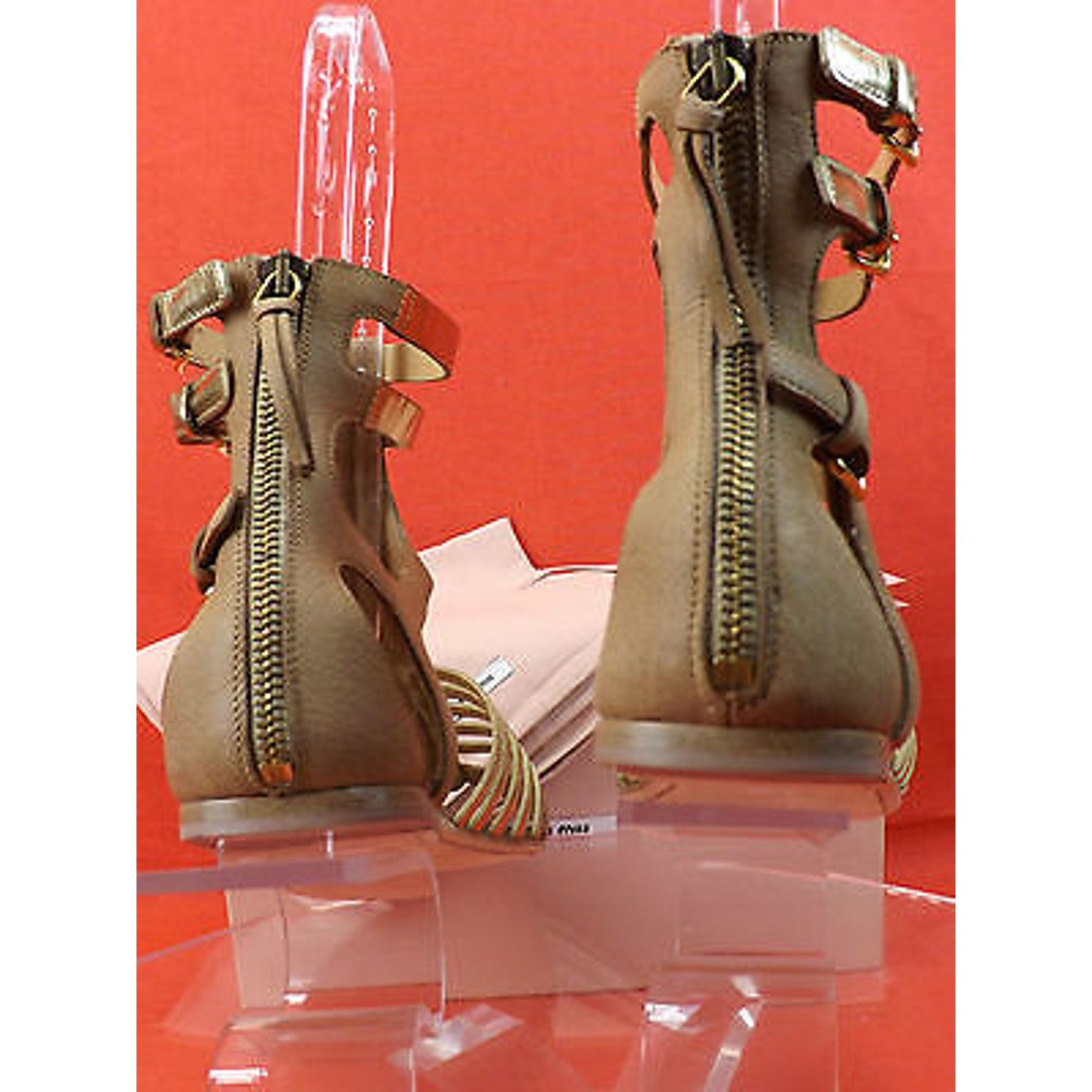 Miu Miu CAMEL GOLD LEATHER BACK ZIP GLADIATOR FLATS SANDALS 35.5 Size US 5.5 / IT 35.5 - 5 Thumbnail
