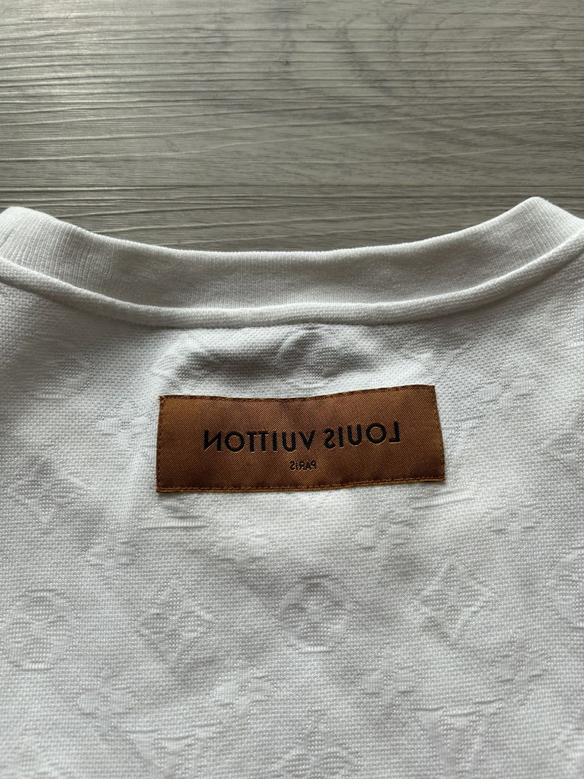 Louis Vuitton Louis Vuitton All Over Monogram Fish T-Shirt Size Medium Size US M / EU 48-50 / 2 - 10 Thumbnail