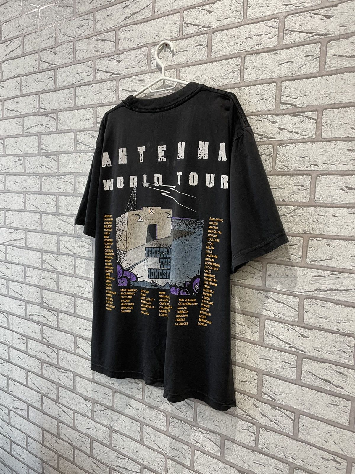 Band Tees × Vintage Vintage 1994 ZZ Top Antena Tour T-Shirt Tee Size US XL / EU 56 / 4 - 12 Thumbnail