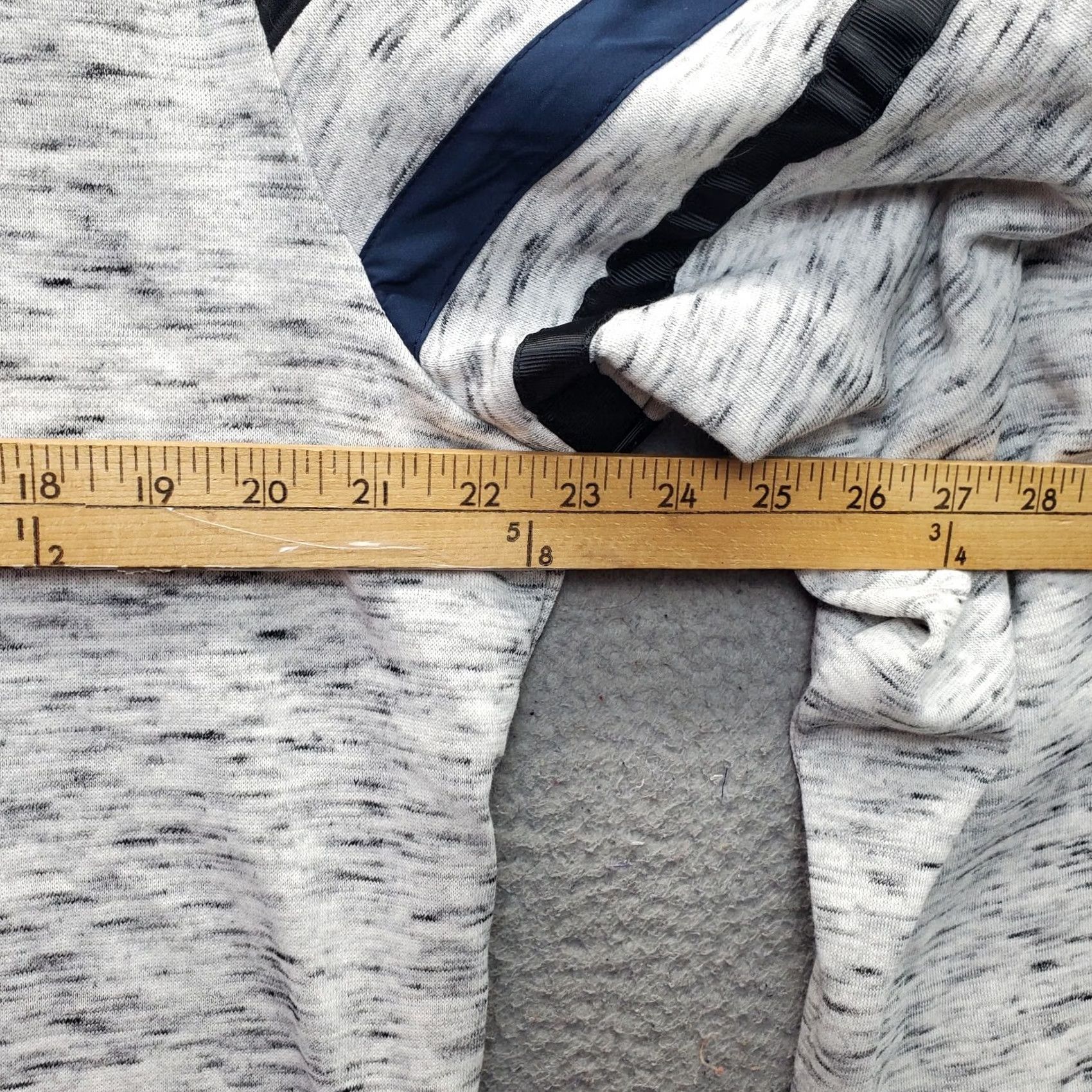 Vintage Buffalo Hoodie Men 2XL Multi Space Dye Raglan Zip Full Zip Shirt Short? Size US XXL / EU 58 / 5 - 3 Thumbnail