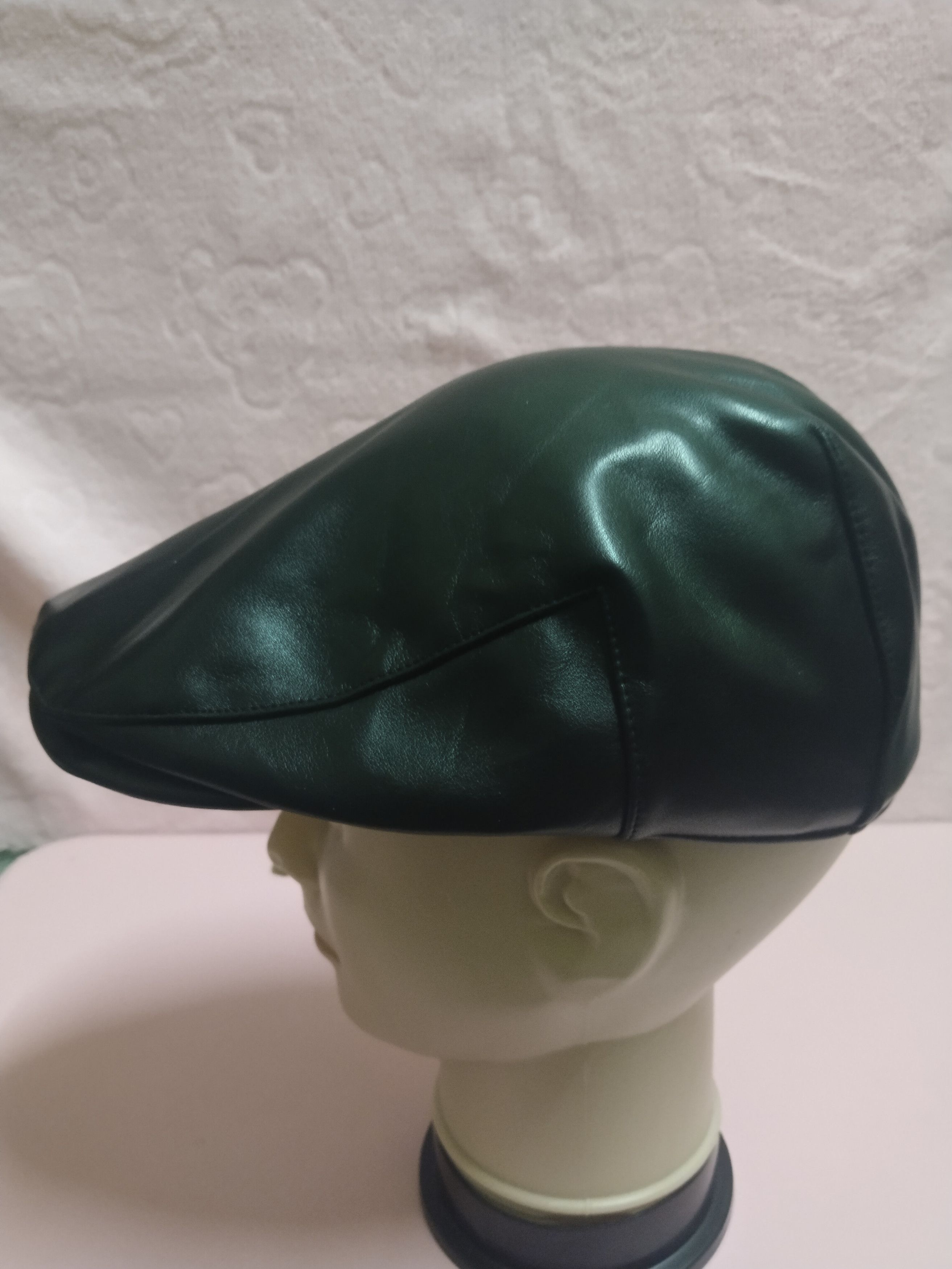 Japanese Brand ALL BLACK GU SYNTHETIC LEATHER BARETTA HAT Size ONE SIZE - 2 Thumbnail