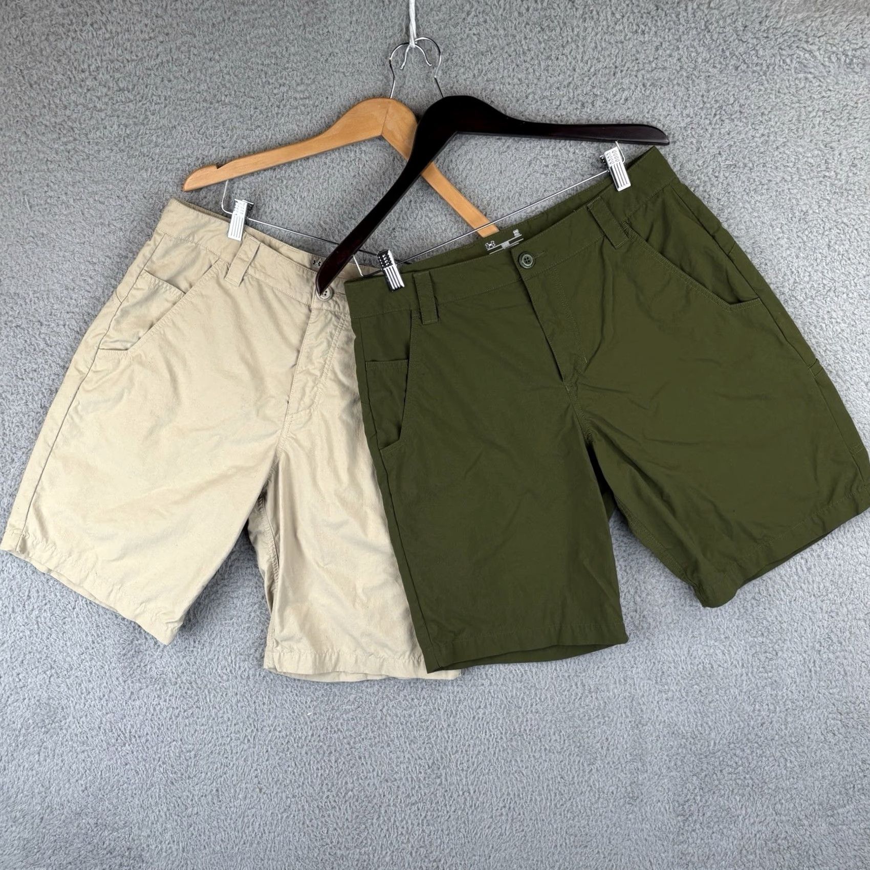 Under Armour Under Armour Shorts Mens 32 Beige Olive HeatGear Nylon Outdoor Cargo Relaxed Regular Zip Green 32 in Outdoor Mens Size US 32 / EU 48 - 2 Thumbnail