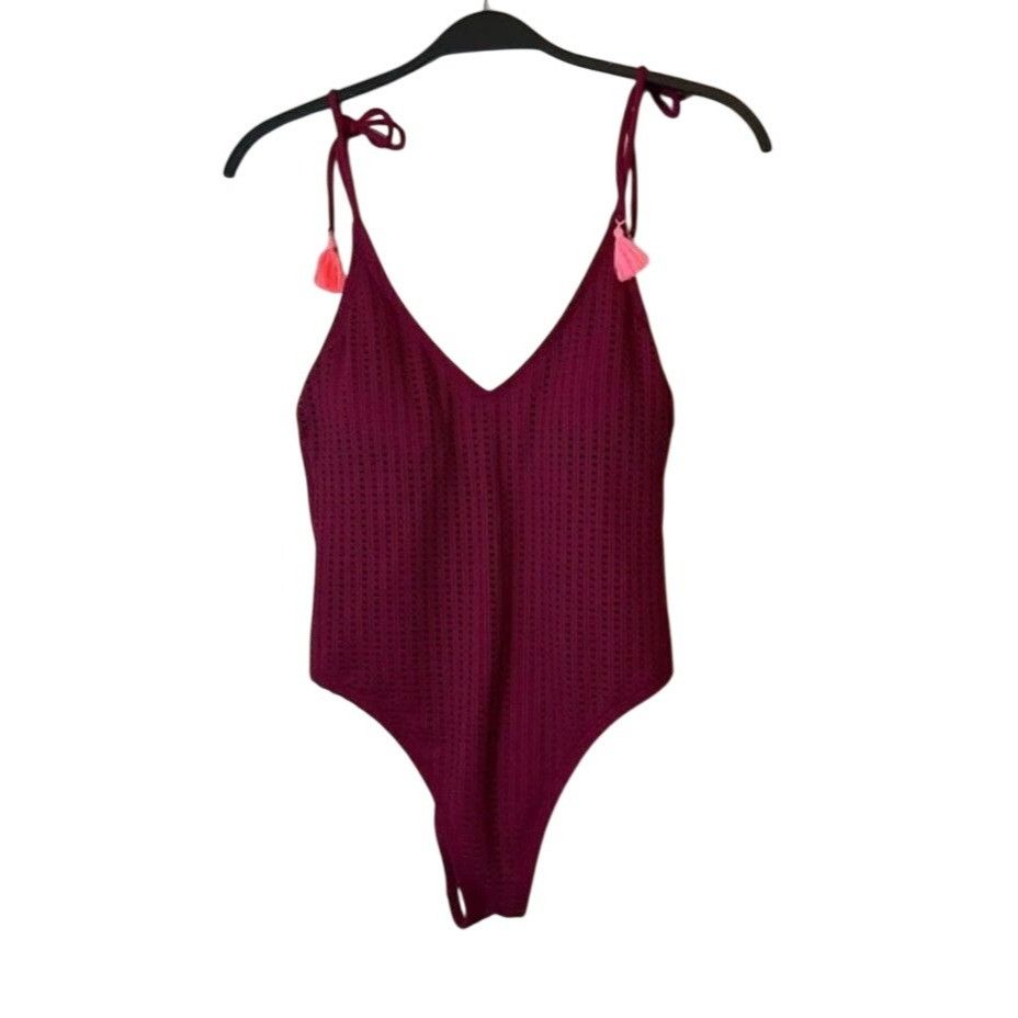 Other Xhilaration Womens Burgundy Crochet One-Piece Swimsuit With Size S / US 4 / IT 40 - 3 Thumbnail