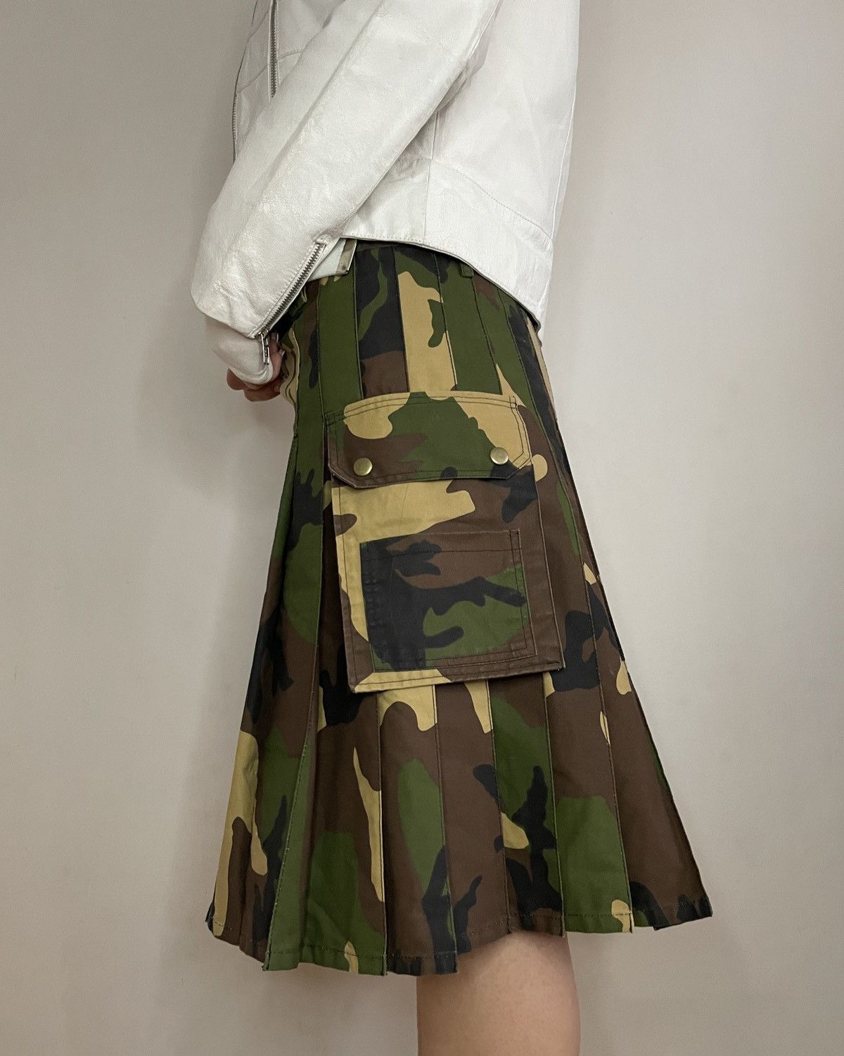 Handmade Archive Military Camo Cargo Handmade Skirt Size 36" / US 14 / IT 50 - 4 Thumbnail