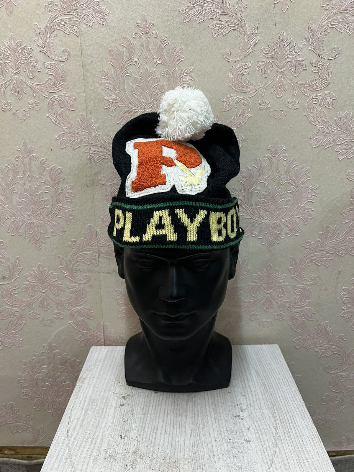 Playboy Vintage Playboy Spell Out Beanie Hats Size ONE SIZE - 2 Thumbnail