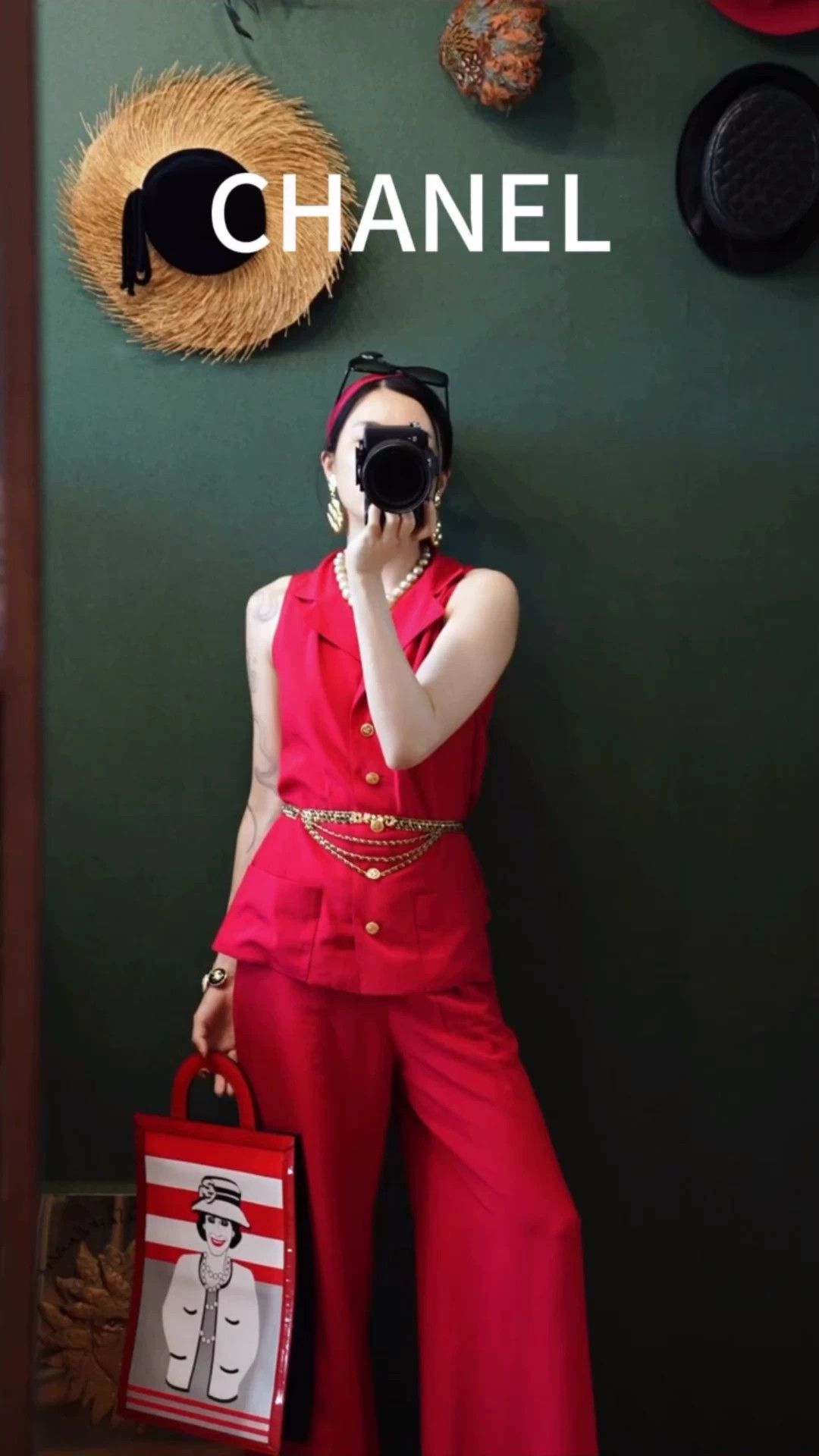 Chanel Chanel Vintage Wine Red Silk Wide Leg Set 38 Clover Buttons Size S / US 4 / IT 40 - 1 Thumbnail