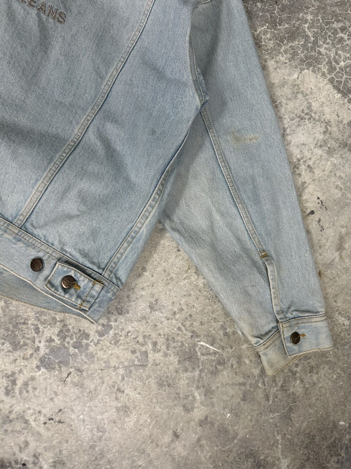 Japanese Brand × Vintage Vintage Hard Rock Cafe denim jacket Size US XL / EU 56 / 4 - 6 Thumbnail